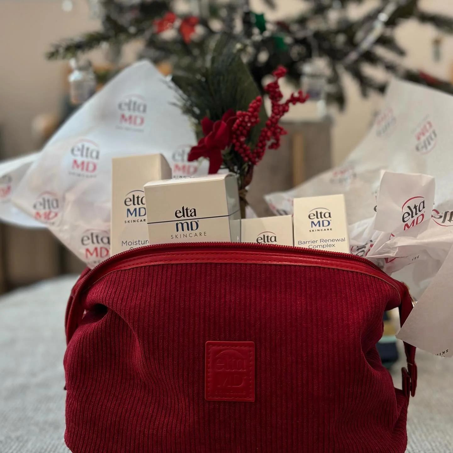 Stock-Up  for the Holidays!  20% OFF All SkinCare Products and Sunscreen during the month of December!  Come visit and SAVE! 

#holidays 
#tokarzdermatology