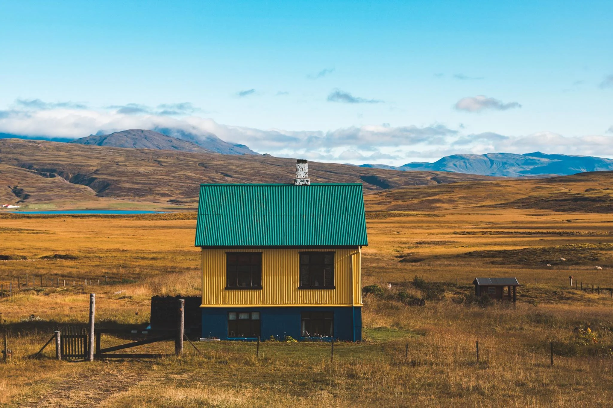 airbnb - Photo by ALex iby