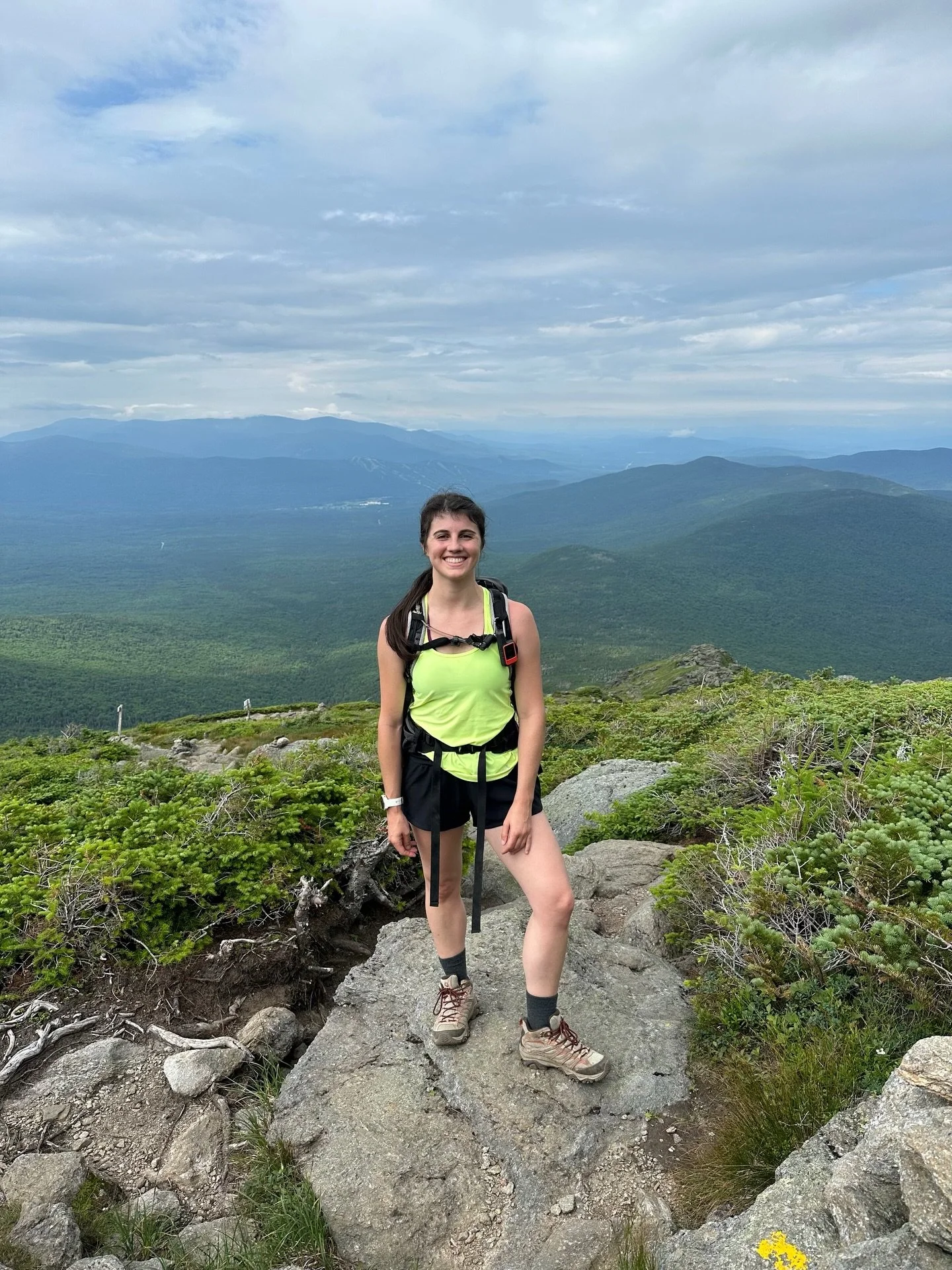 Happy Daylight Savings!! ☀️⛰️ Who else is so excited for summer hiking?!&nbsp;

To be honest, this winter has been weird, and I haven&rsquo;t hiked much. But!! Since the days are getting longer and the temperatures are warming up, I&rsquo;m getting e