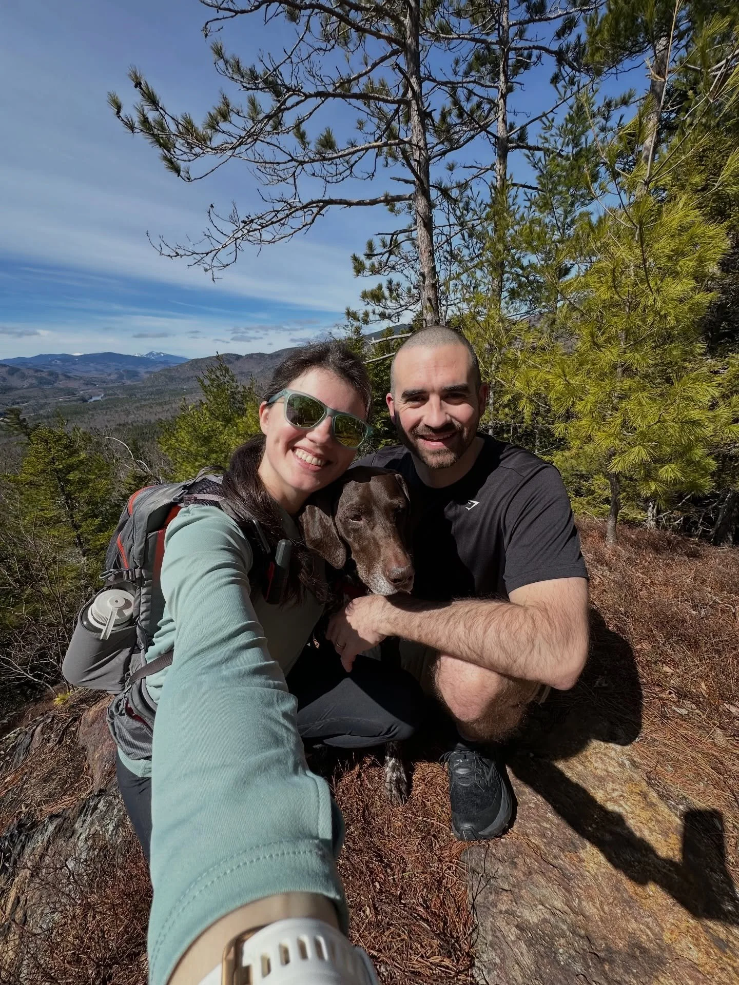 Beautiful Saturdays are meant for hiking. ☀️ And we had this trail all to ourselves!

Trail conditions have been not the best (tis the season), so we decided to find a lesser known trail without snow and ice, and it did not disappoint! 

I used to be