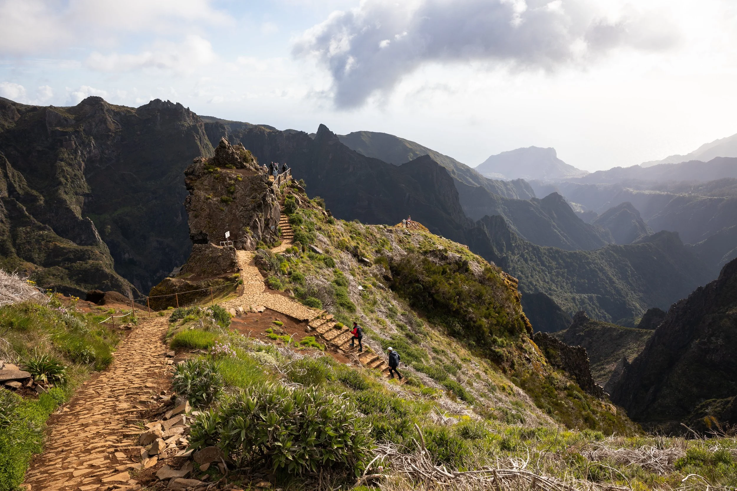 looking towards Minho da Manta from the PR1 trail