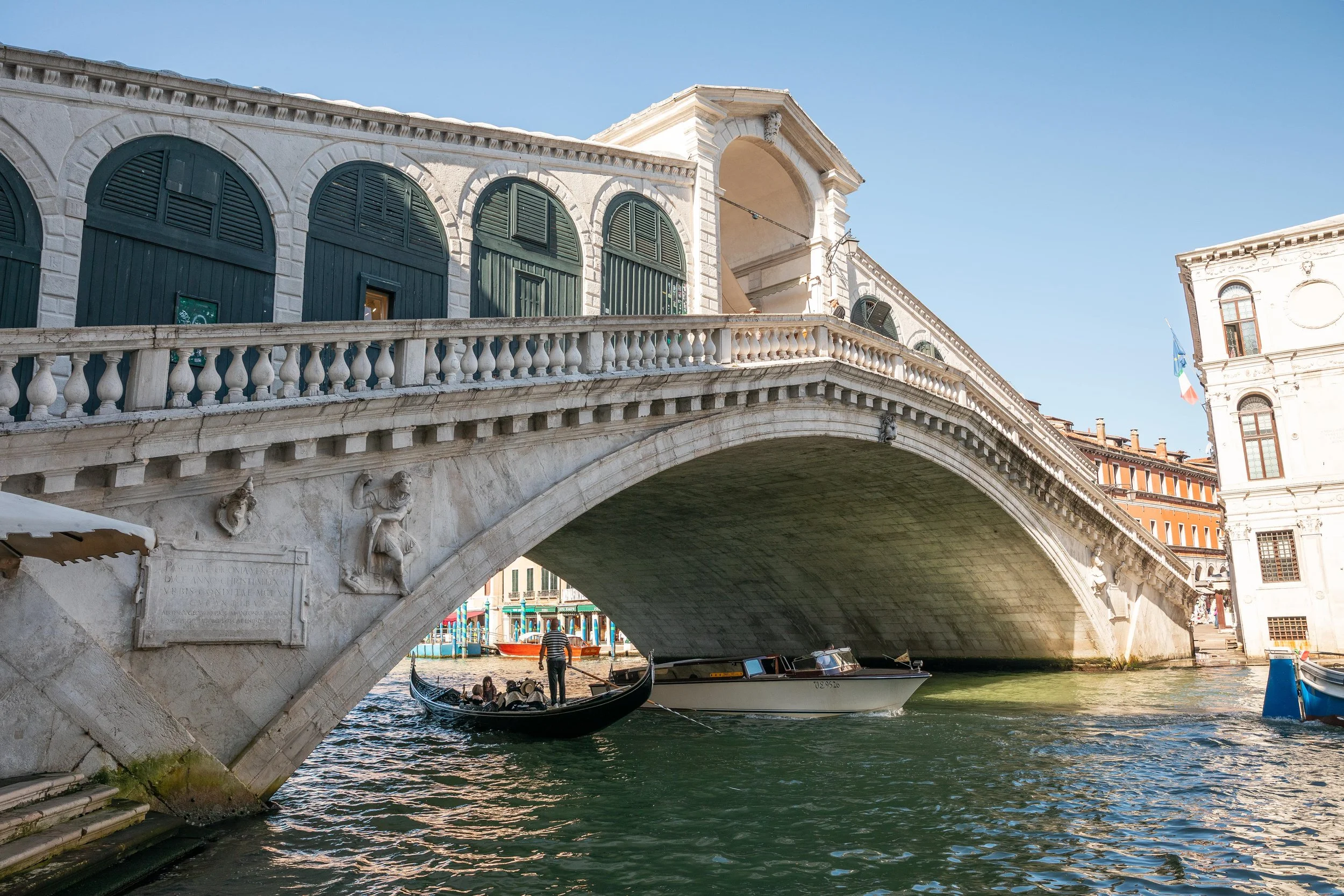 Ponte di Rialto in Venice