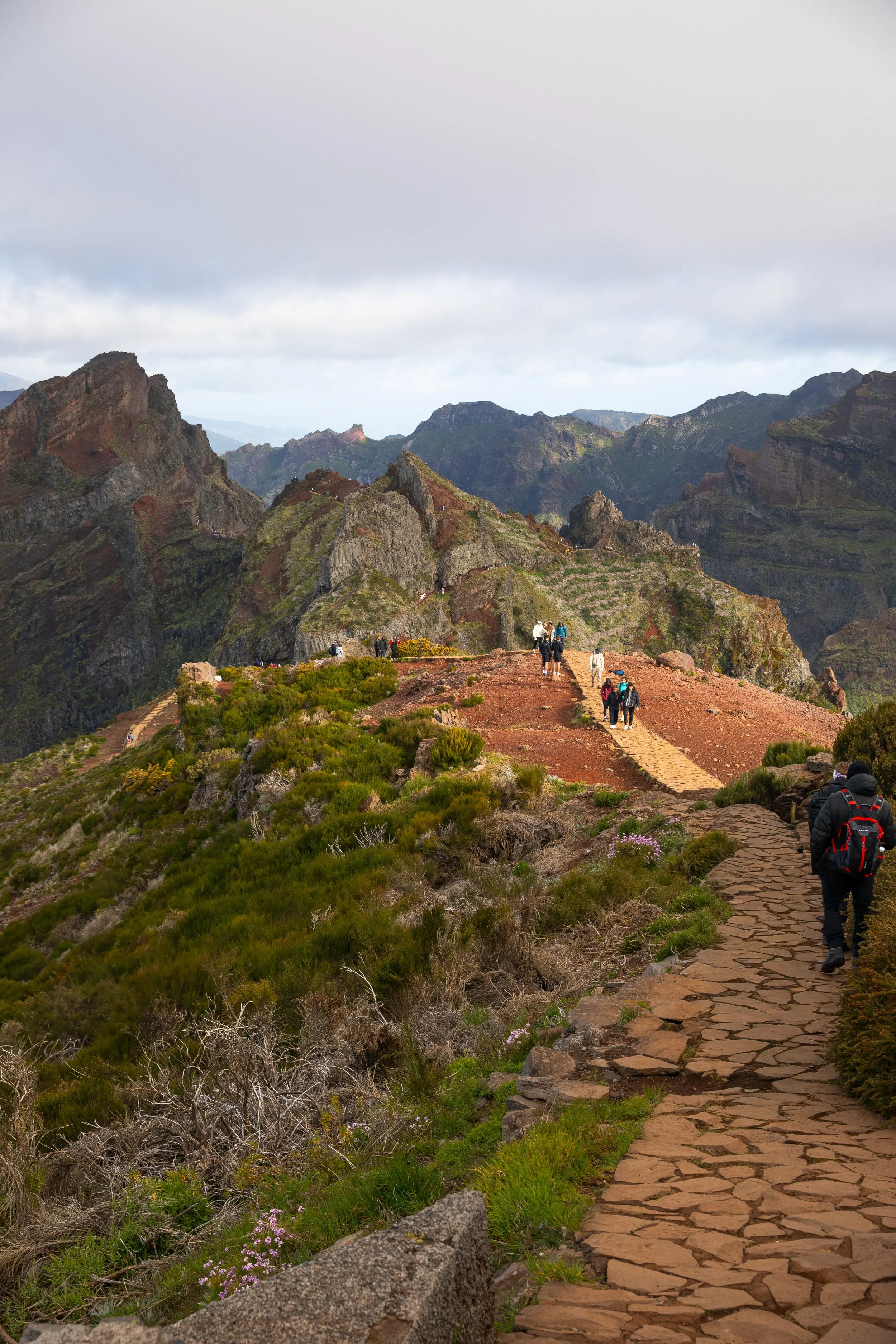 trail near Pico do Arieiro