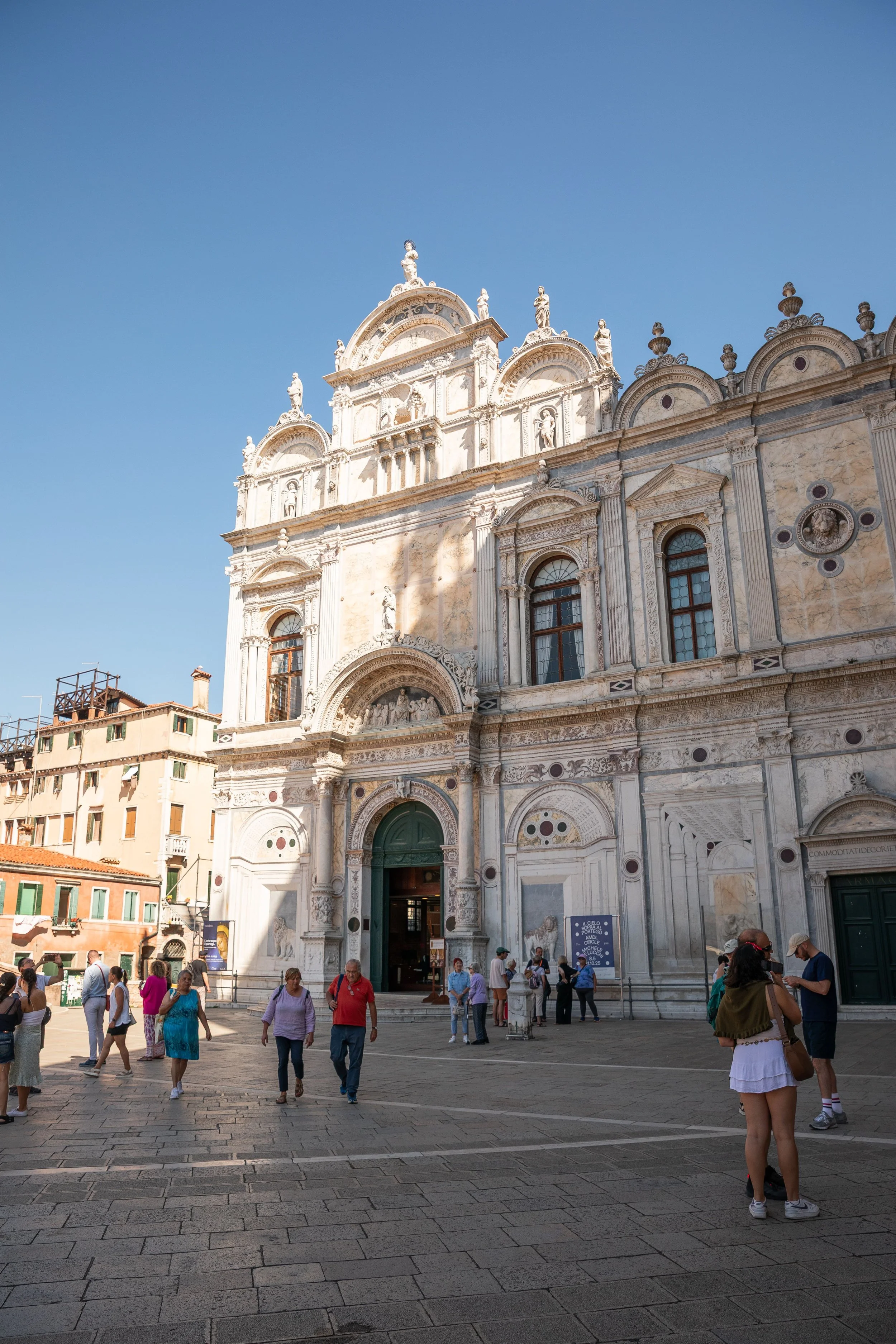 beautiful buildings in venice