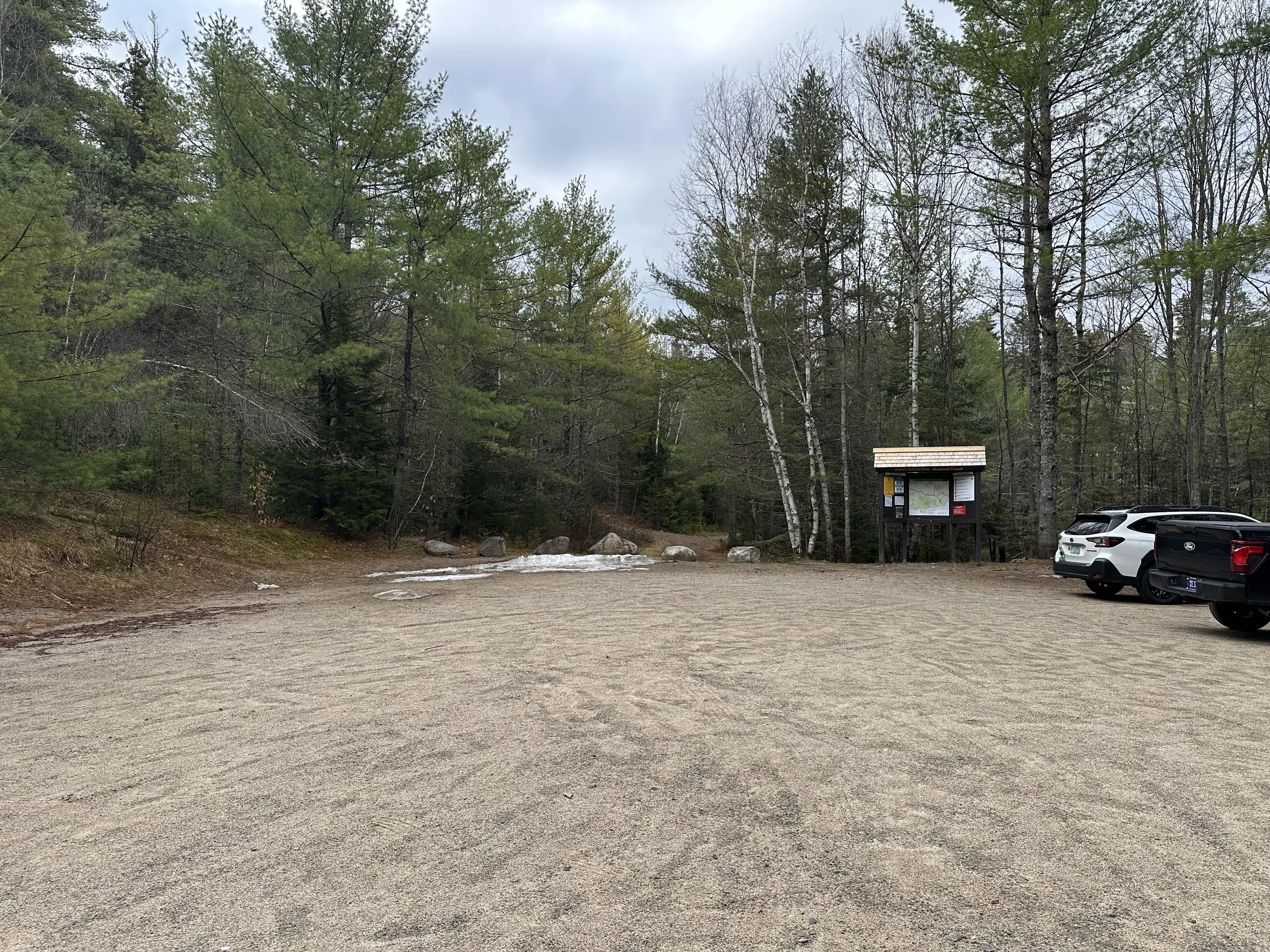 hedgehog mountain trailhead parking