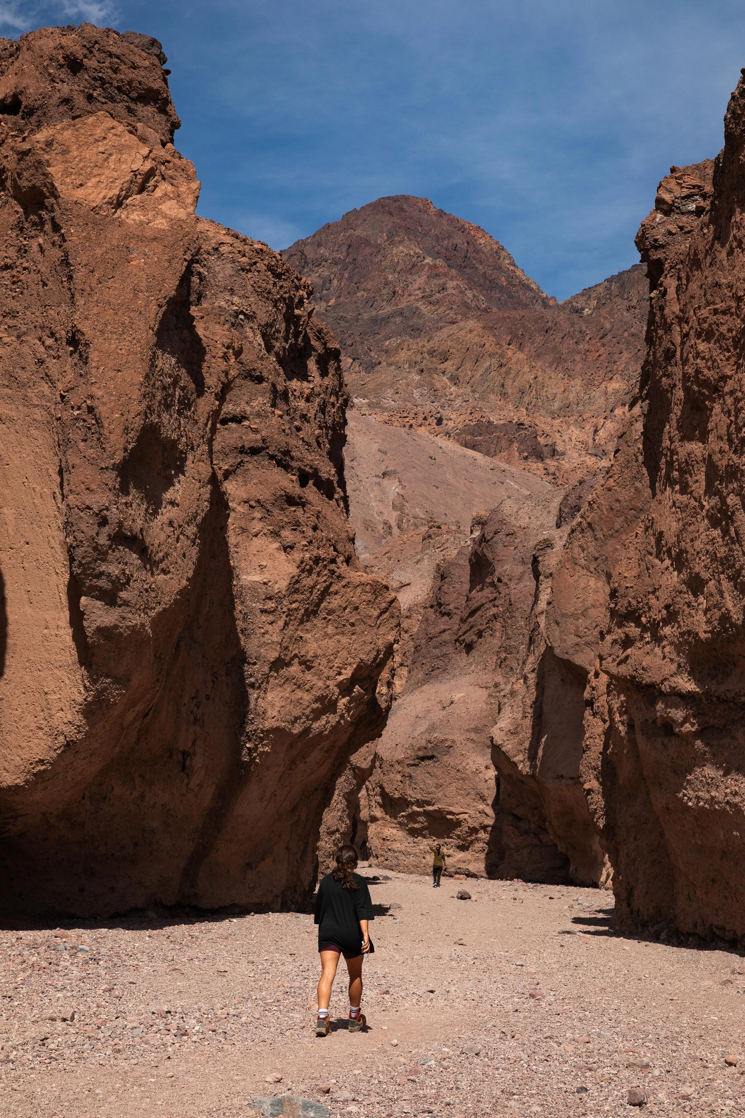 hiking along the natural bridge trail in death valley