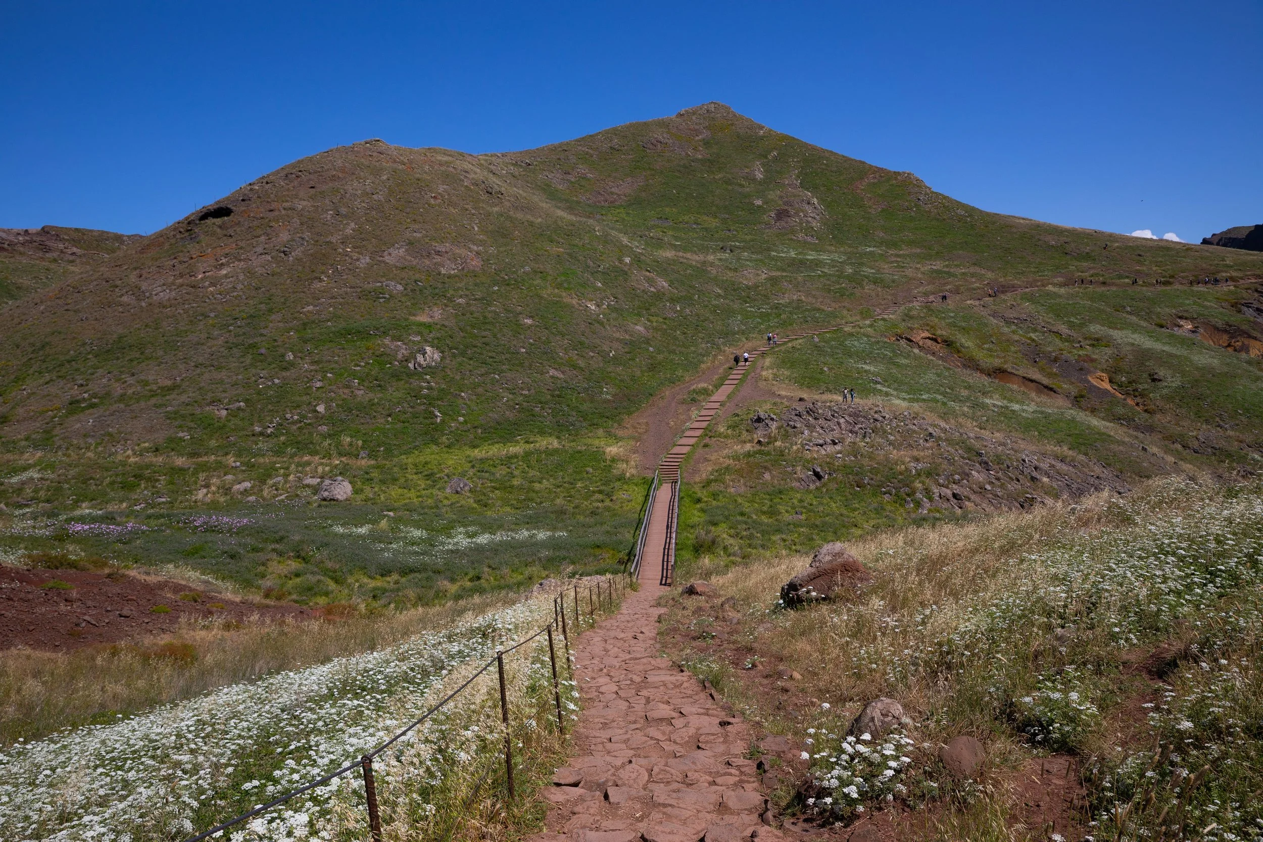 beginning of the PR8 hike
