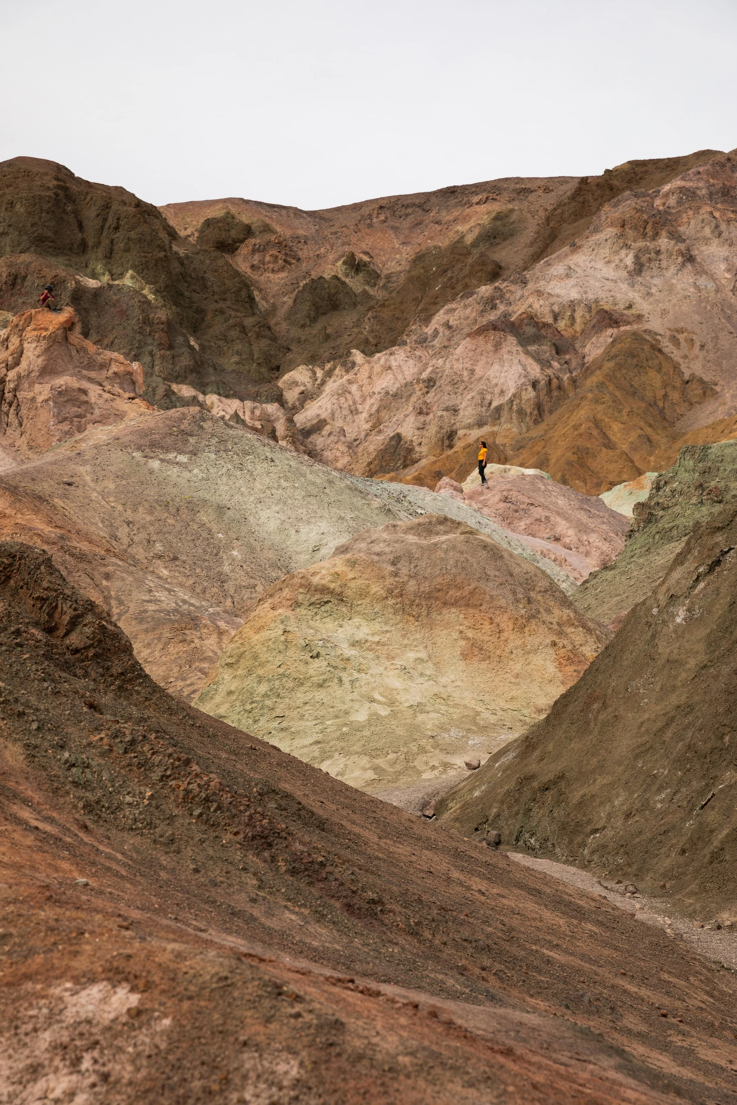 artists palette trail in death valley