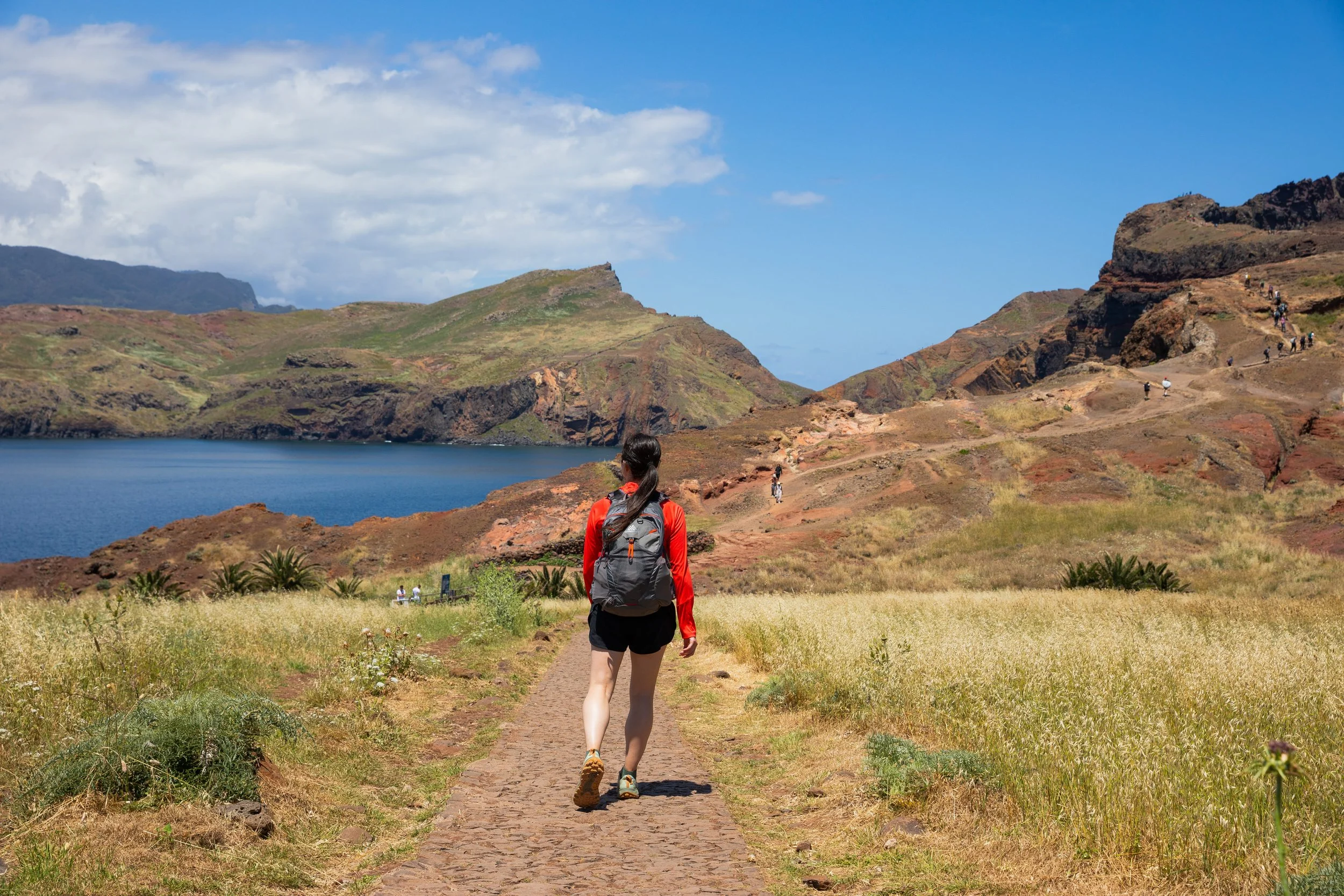 hiking back to the views of Vereda da Ponta de São Lourenço trailhead
