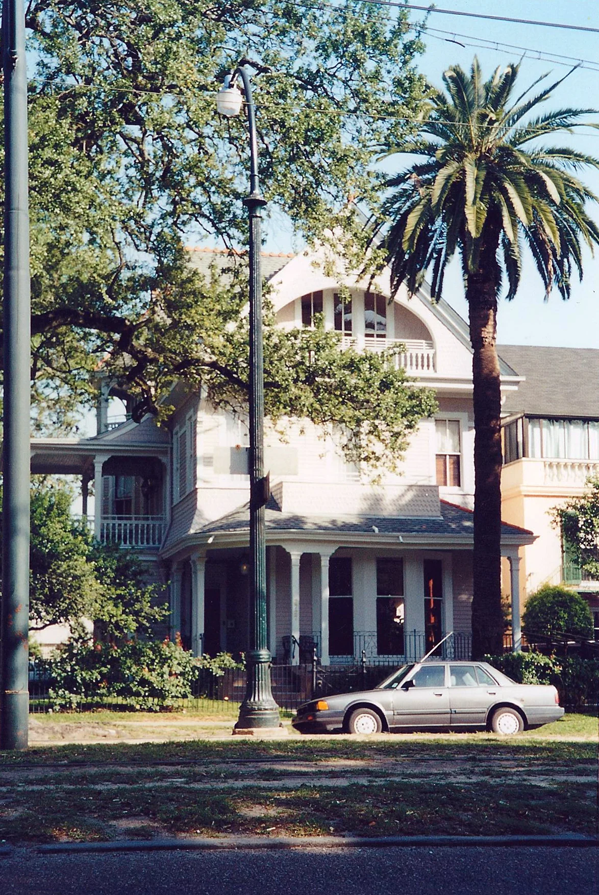 2727 St Charles -006.jpg