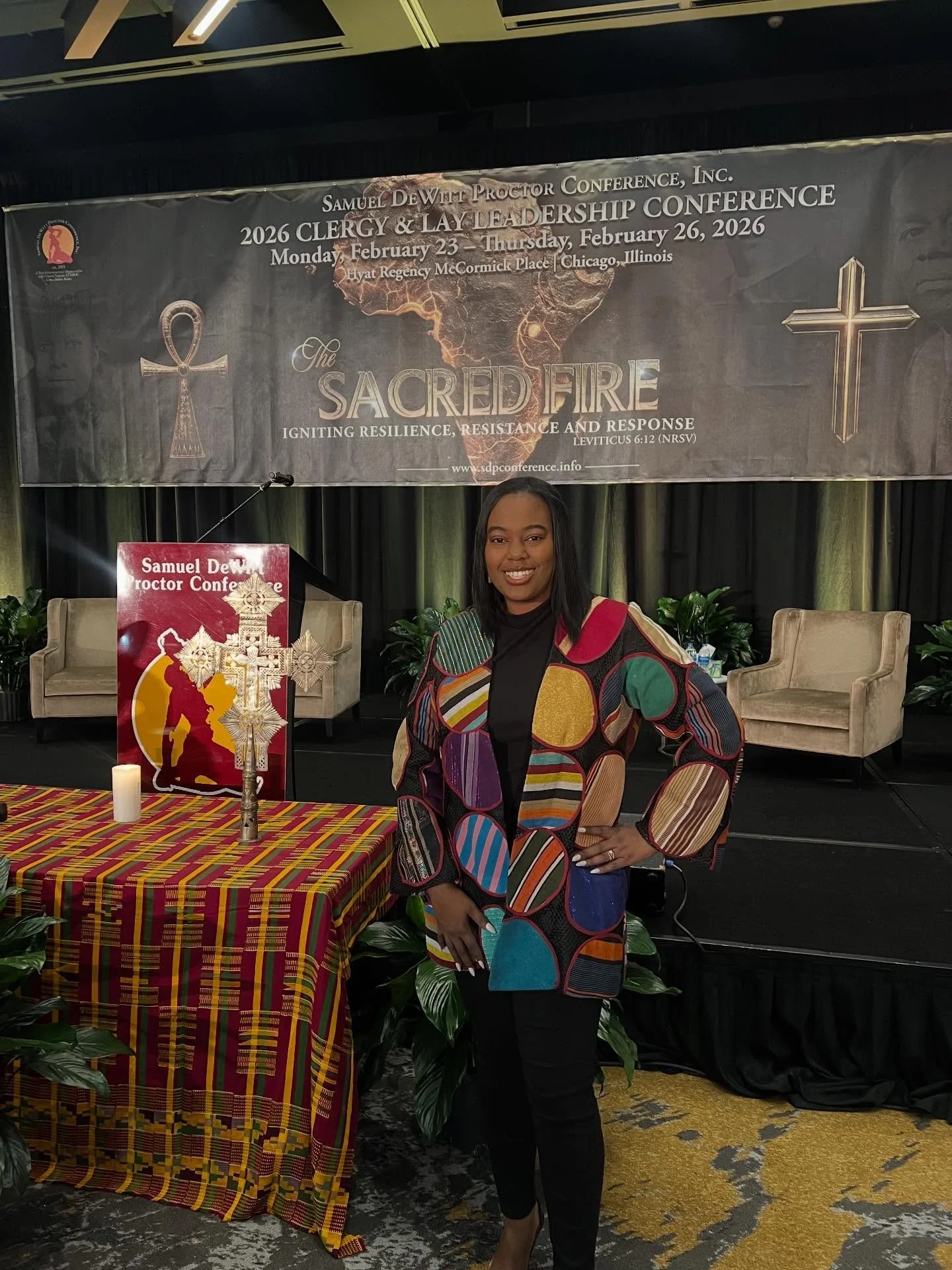 Morning Plenary Alert: DLE Members &amp; Members in love, if you&rsquo;re in Chicago right now for the @proctorconference, make sure you hop out of bed and make your way to the plenary. Our pastor, @drgabbycwilkes will be speaking. It begins at 8am C