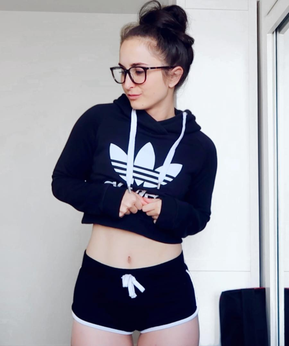 Miss fit and nerdy