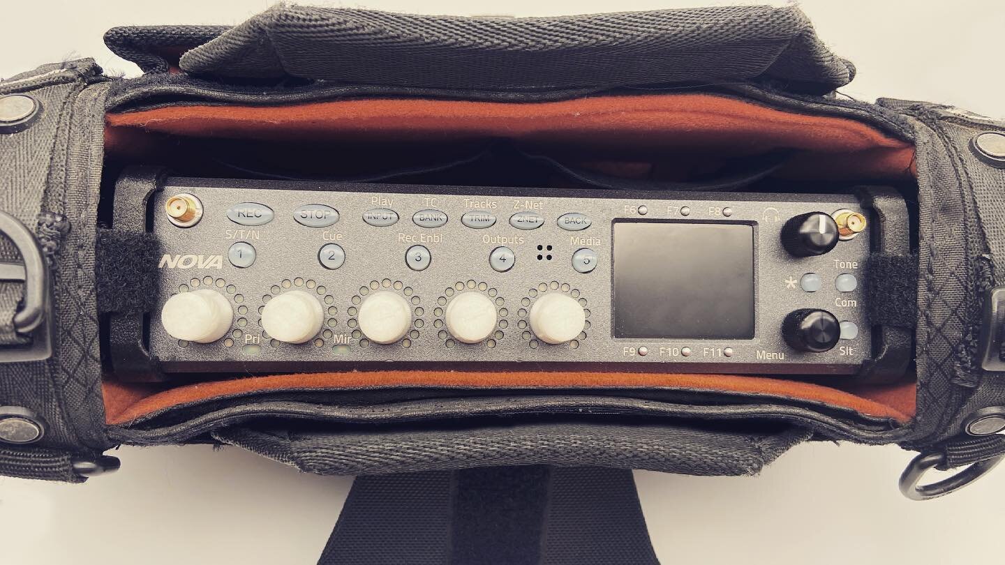 Lift &lsquo;em up by the &ldquo;Bag-straps&rdquo;. COGA Sound Winglets add top loops to  your Nova so it will never be held down again. 
.
.
.
#cogasound #winglets #zaxcom #nova #ktek #stingray #glopots #soundmixer #recorder #soundbag #smallkit #alli