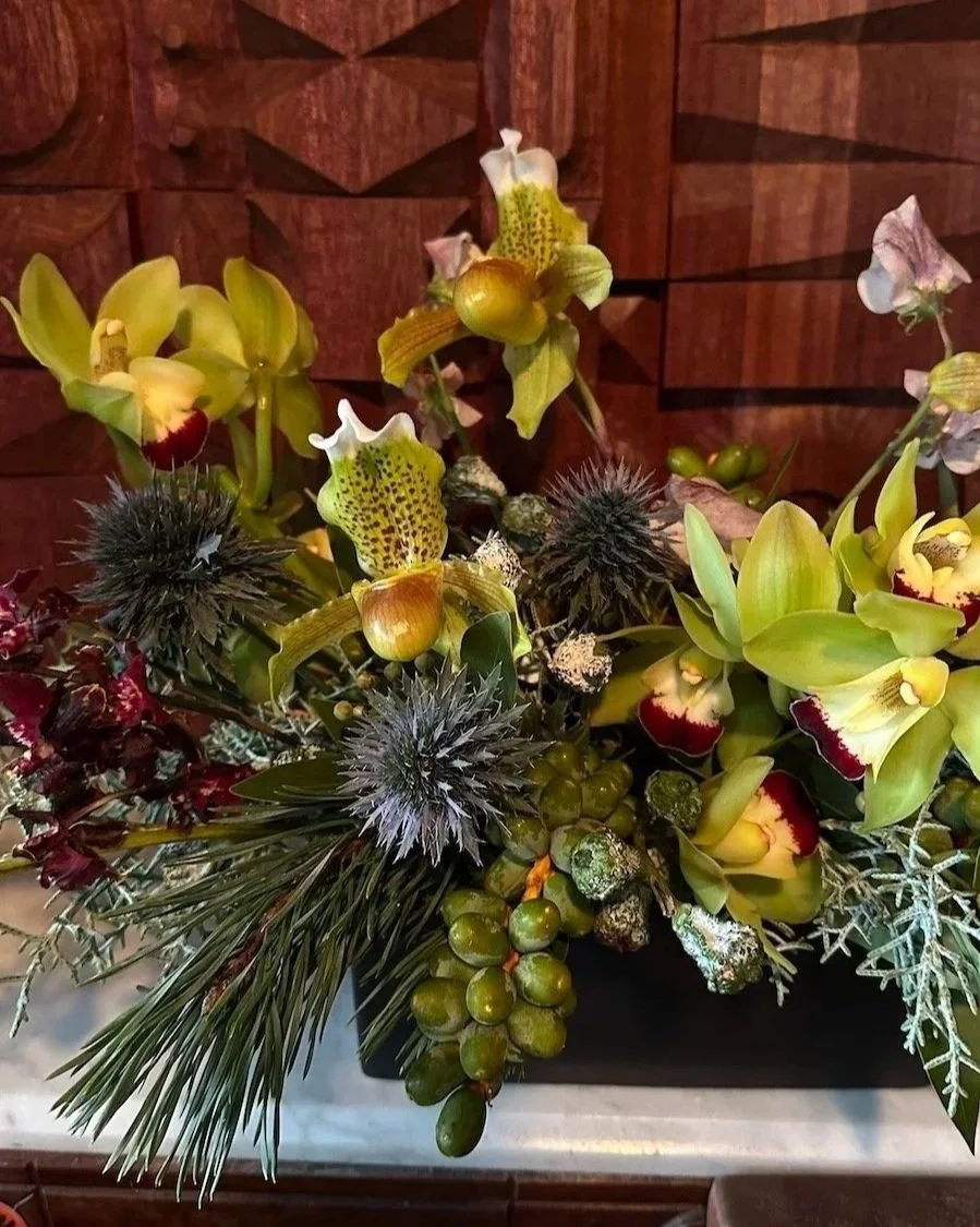 Holiday Centerpiece #1 - Multiple Sizes