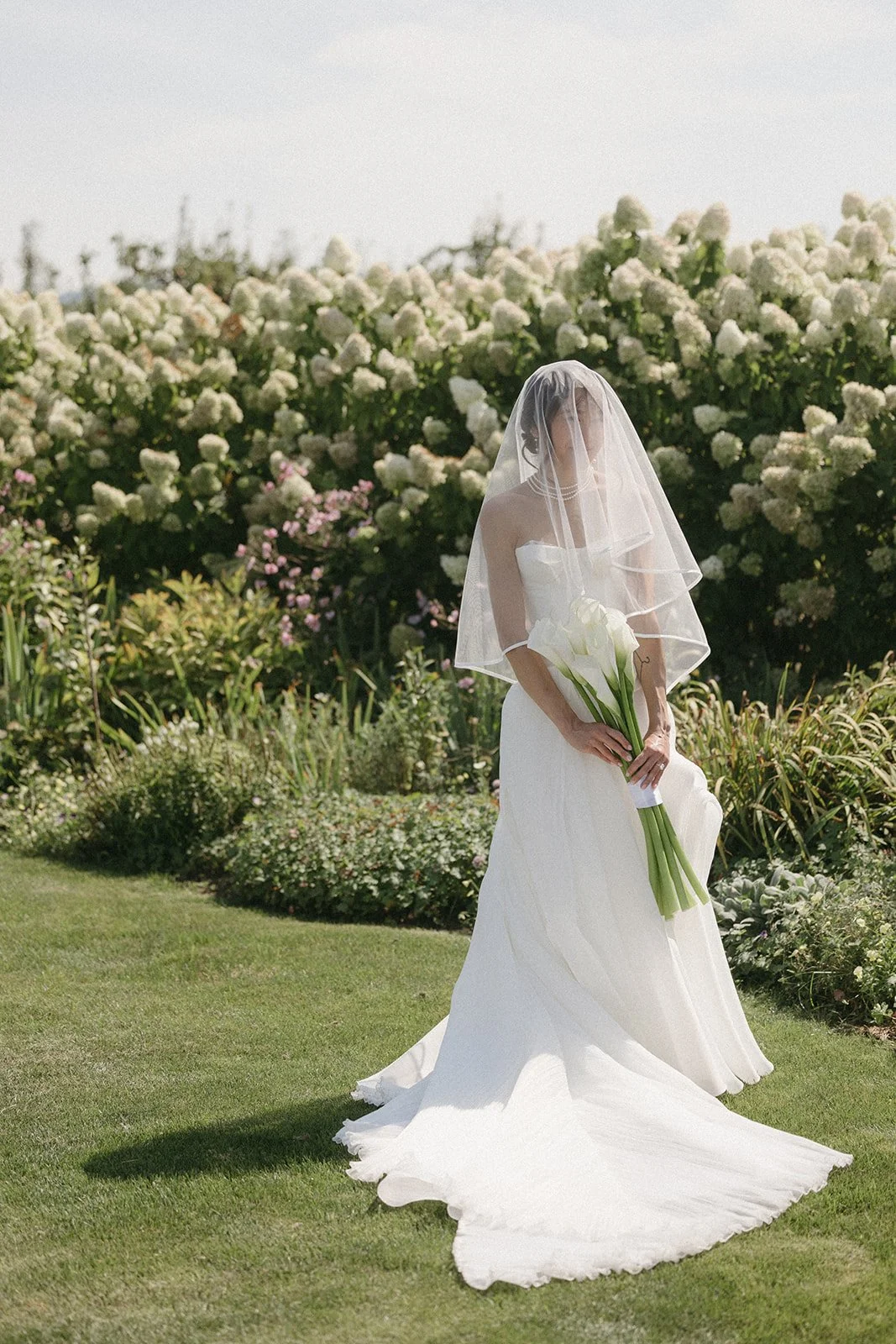 Colibri wedding florist at The Orchard Hood River