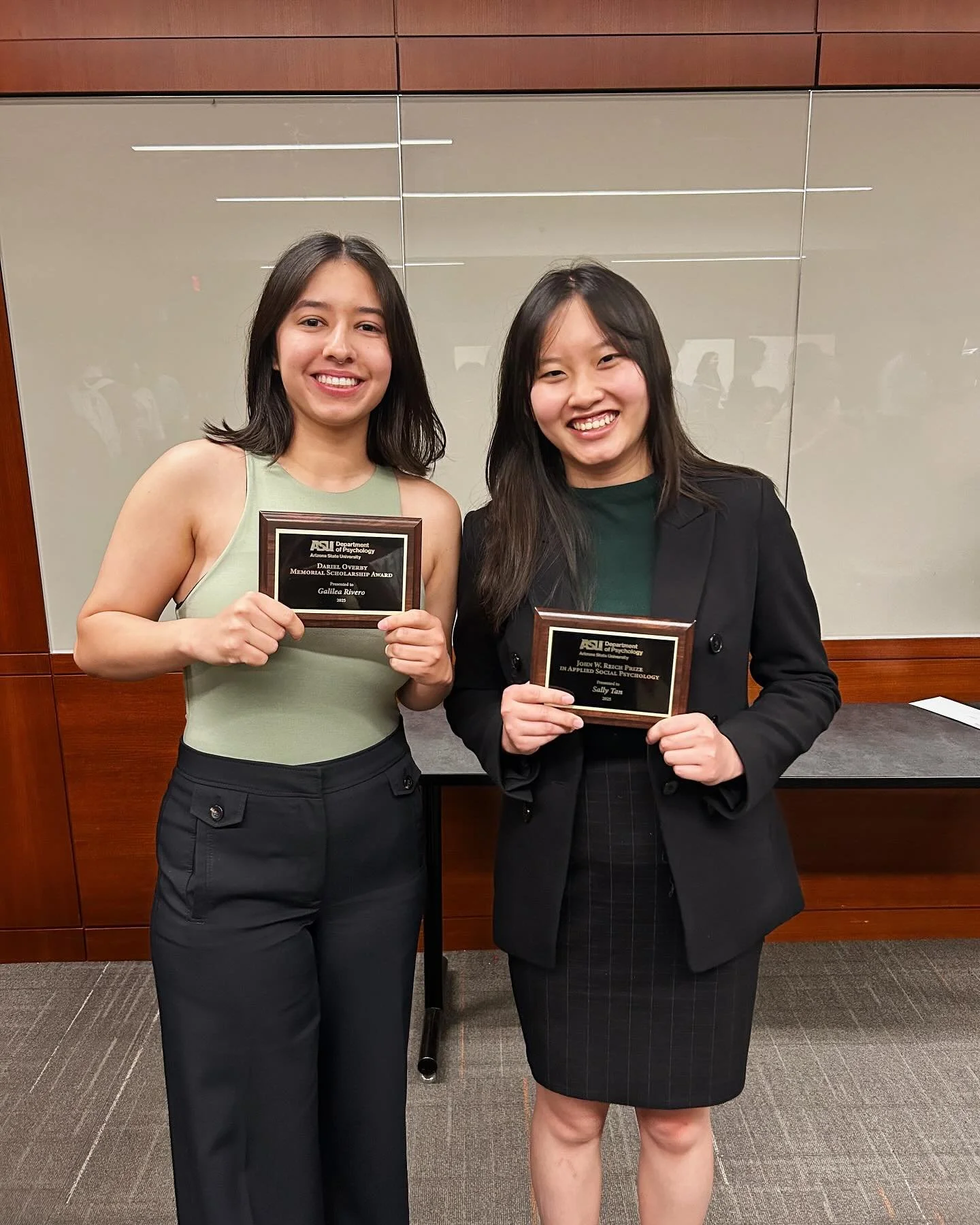 This past week, we celebrated two of our incredible RAs who were recognized at the Psychology Undergraduate Awards and Scholarship Ceremony! 🎉
Huge congratulations to Galilea Rivero, recipient of the Dariel Truter Overby Memorial Scholarship, and Sa