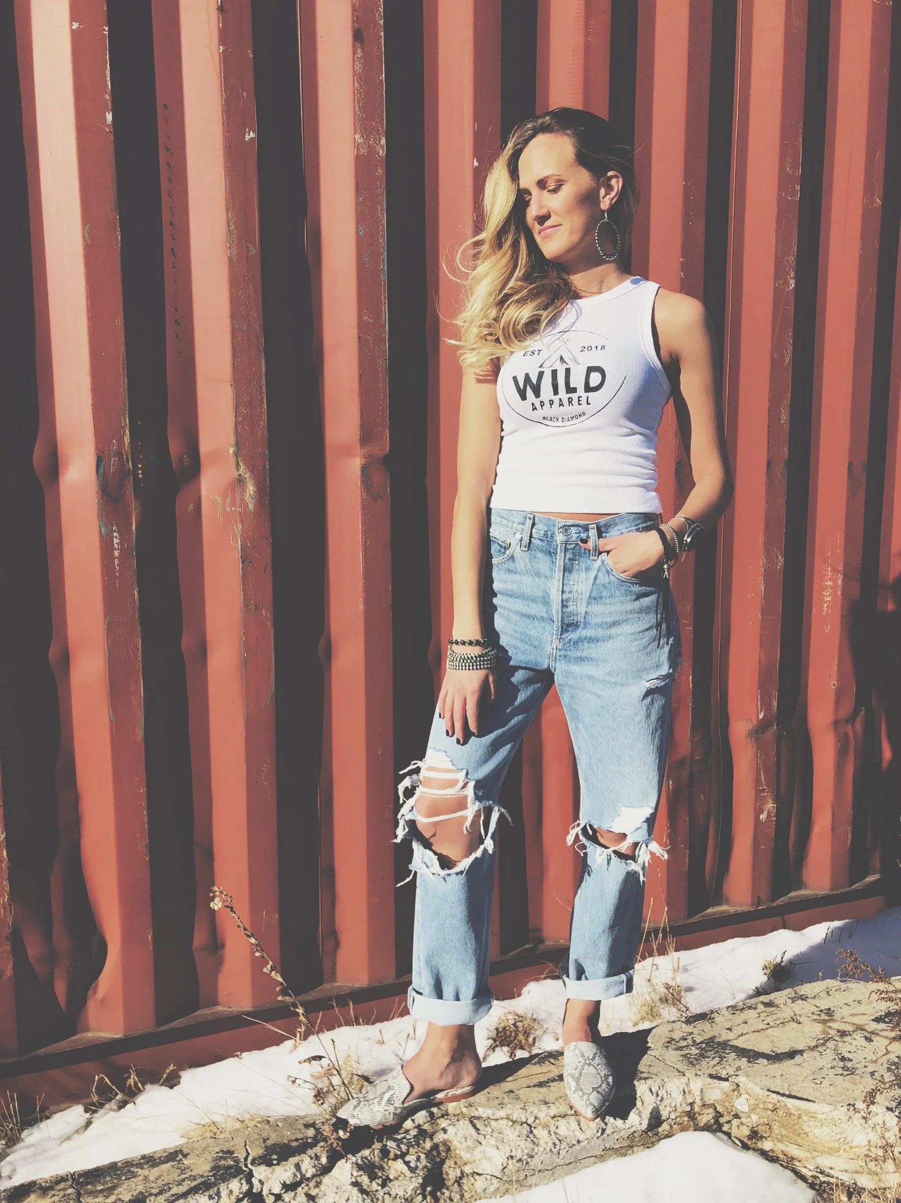 3F7B0F60-5658-450A-BA21-00B82678C28C