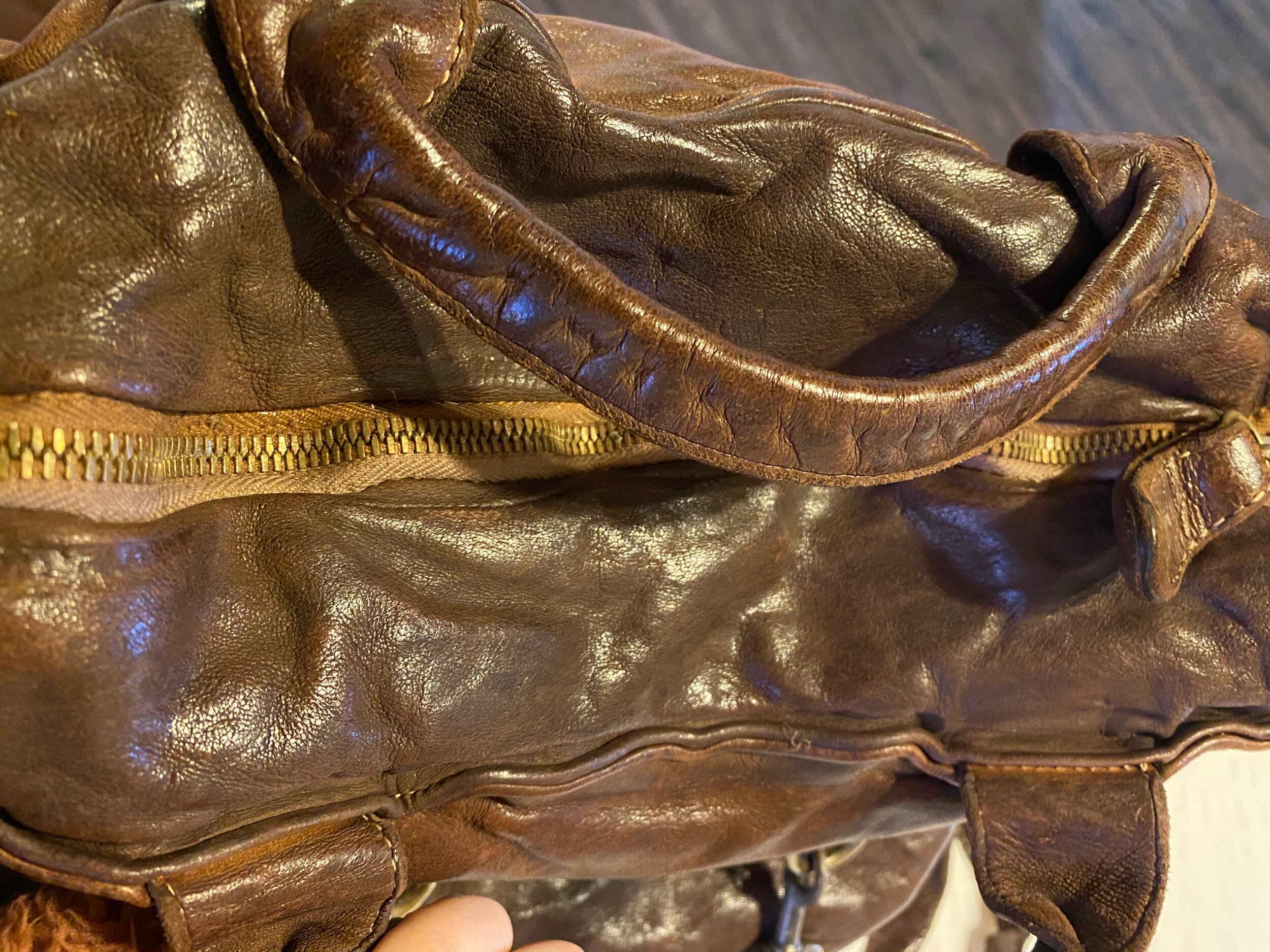 65E44AE2-ED0E-4237-98CC-B22FE7A4B007