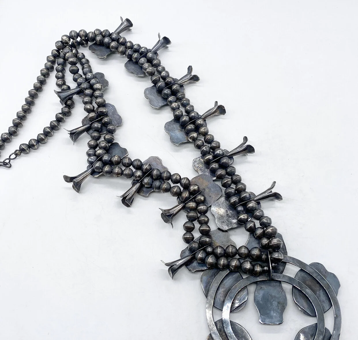 EC6DB4A3-B09B-4FE3-B2B1-B3E26227FF3F