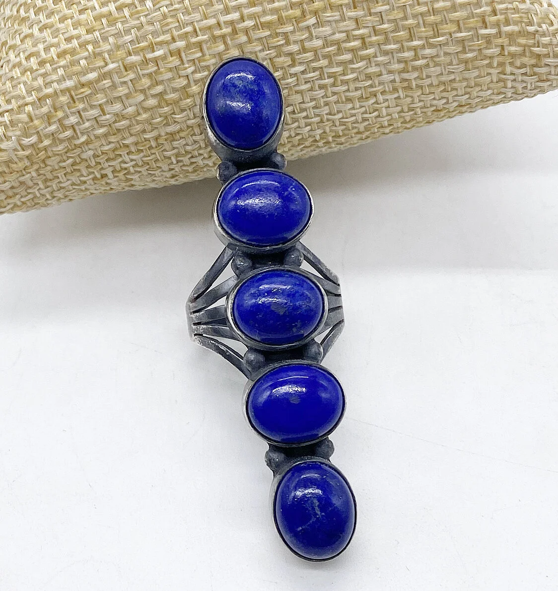 81E54FDD-F8E3-4AF1-A9D9-854E7A33F5B9