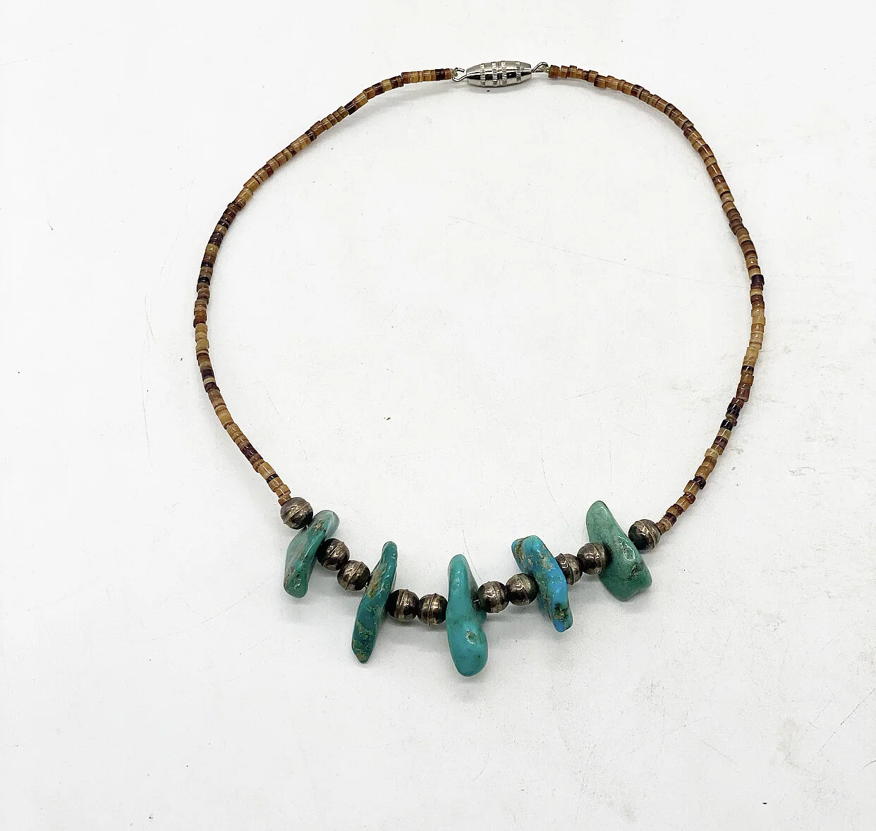 AAD31C93-E093-4159-9B1A-6A08B2D4FB84