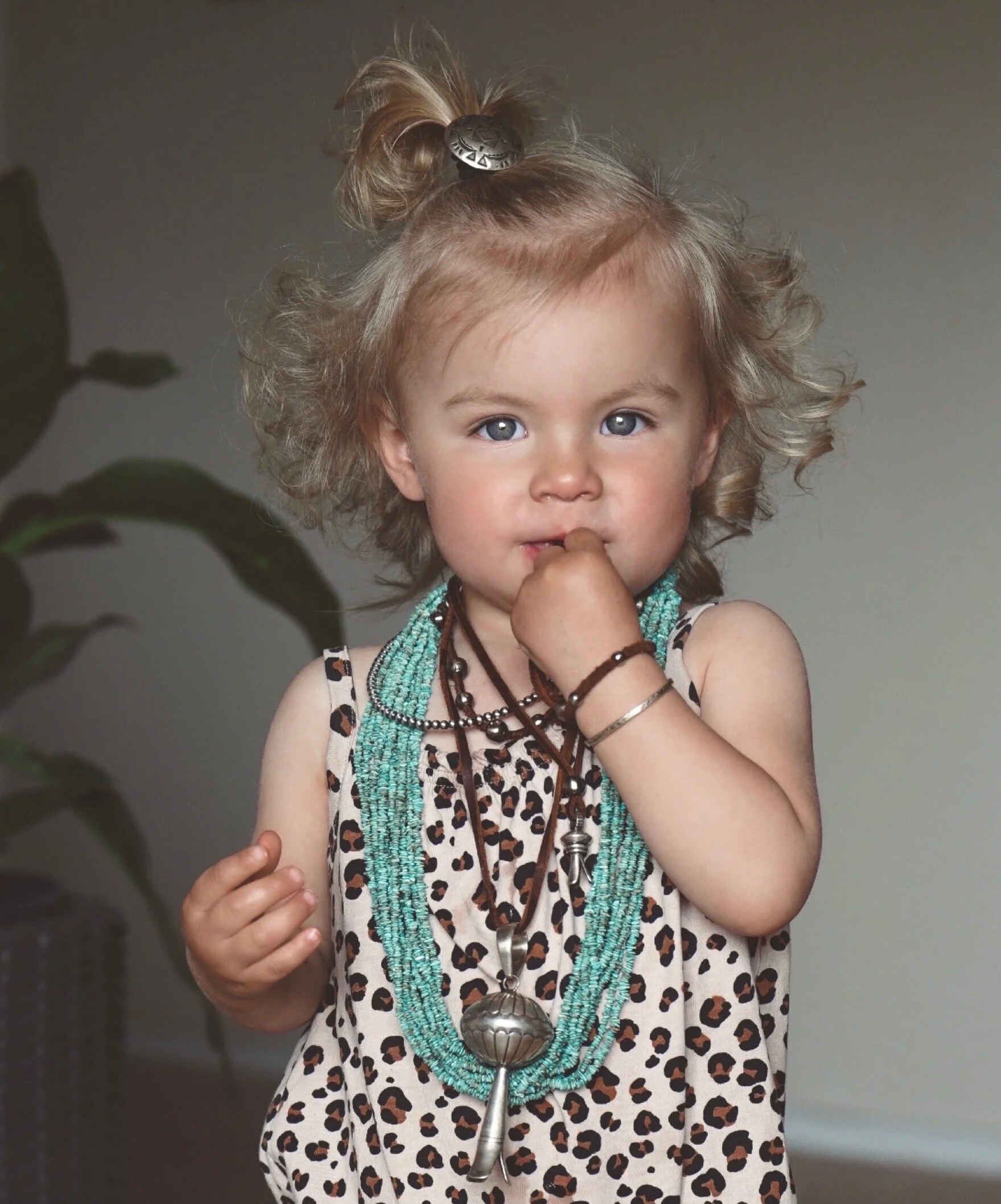 2DAAE727-2293-4271-8C18-F6CA863942DD