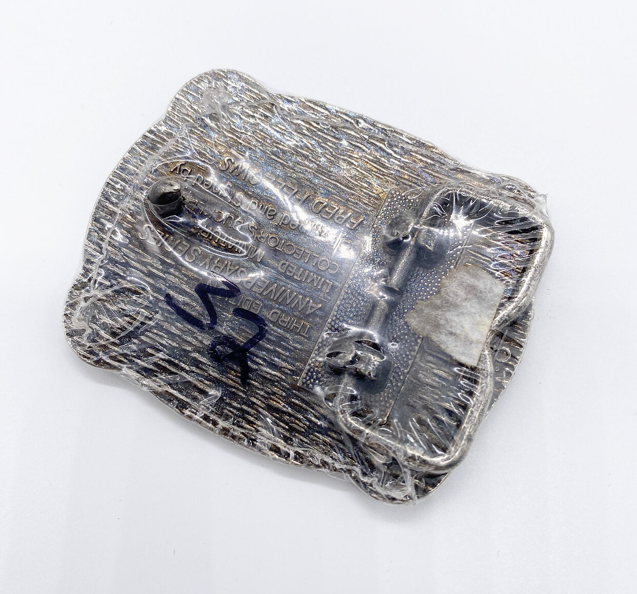 D7AE2E65-CC80-4ED6-8BA5-587407C65456