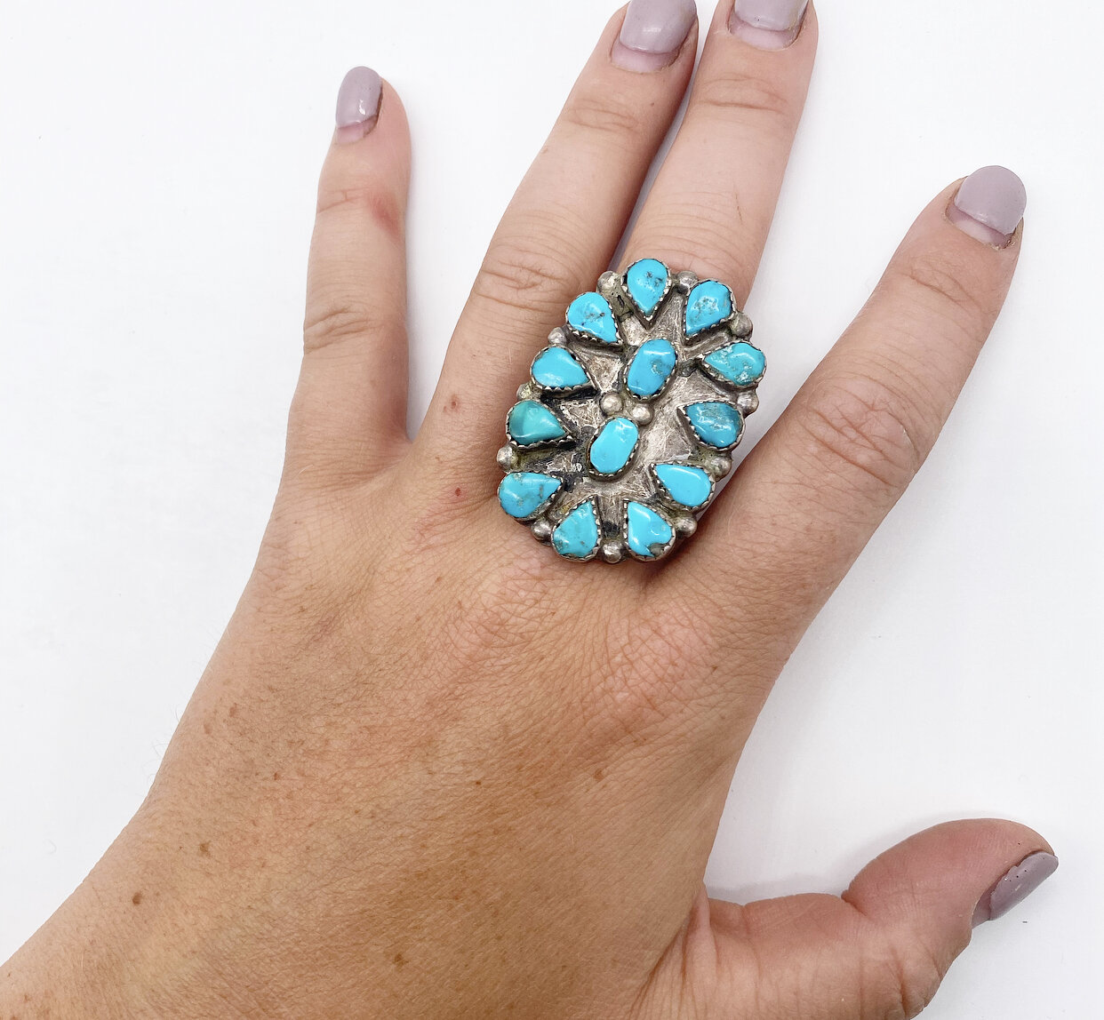 DAB6BB38-C906-4175-95F3-8046B6BDF320