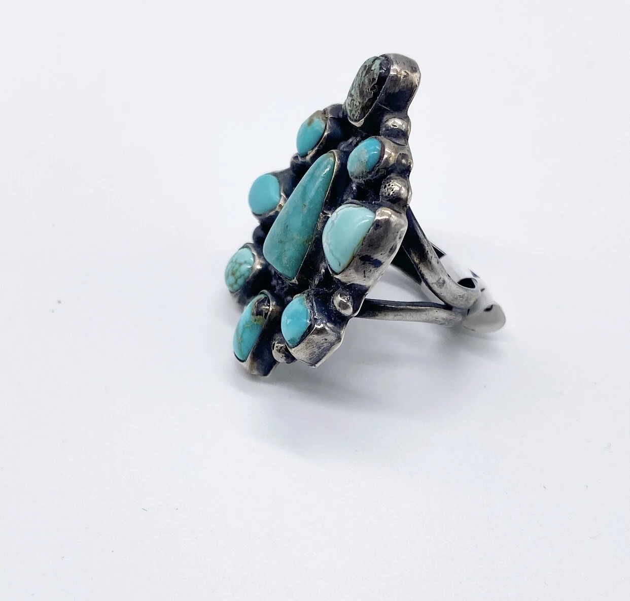 CAADA258-EAC2-4FCF-939C-FA06CD4DE30E