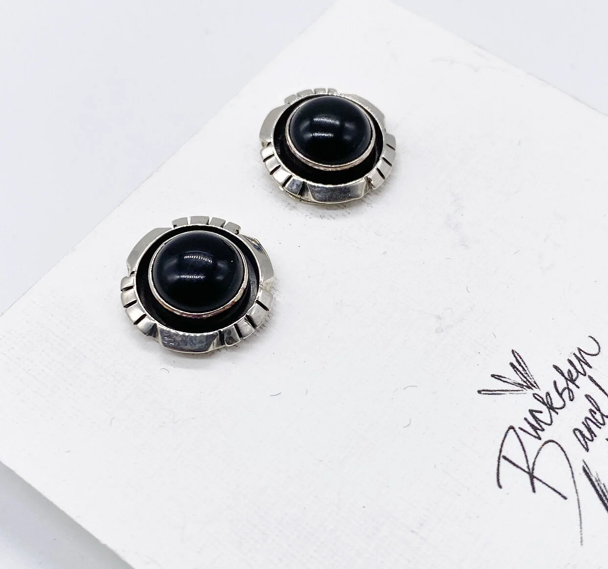 CEAA2BB0-6BC5-495C-B8AC-C9237E340A3D