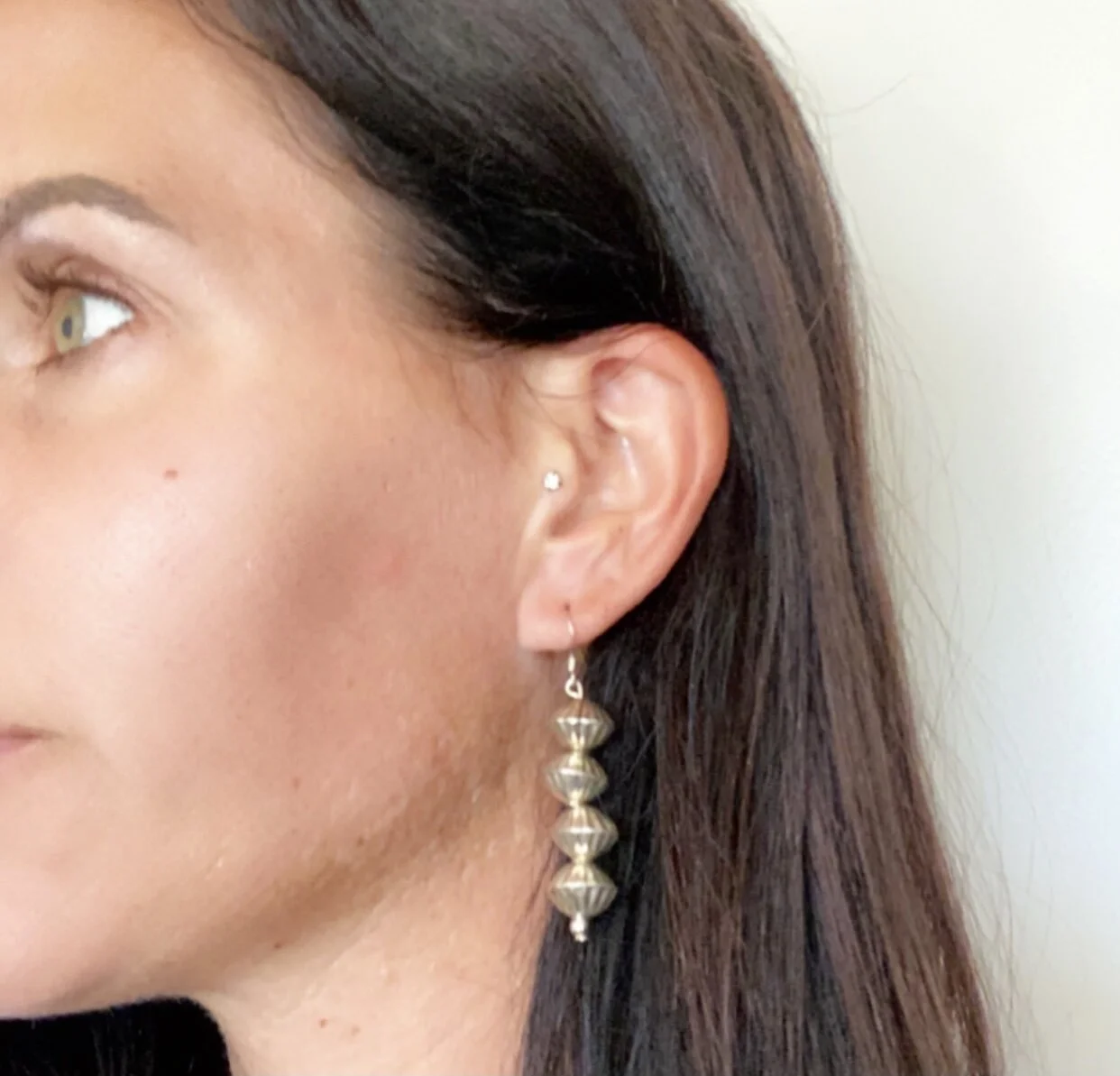 D6D96BF6-0697-428D-B100-2B37C53B2E34