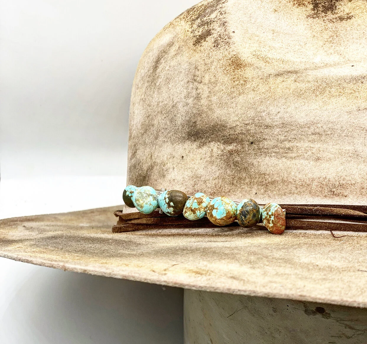 A70E1F76-A7A2-43AC-8A3A-623561F64E4C