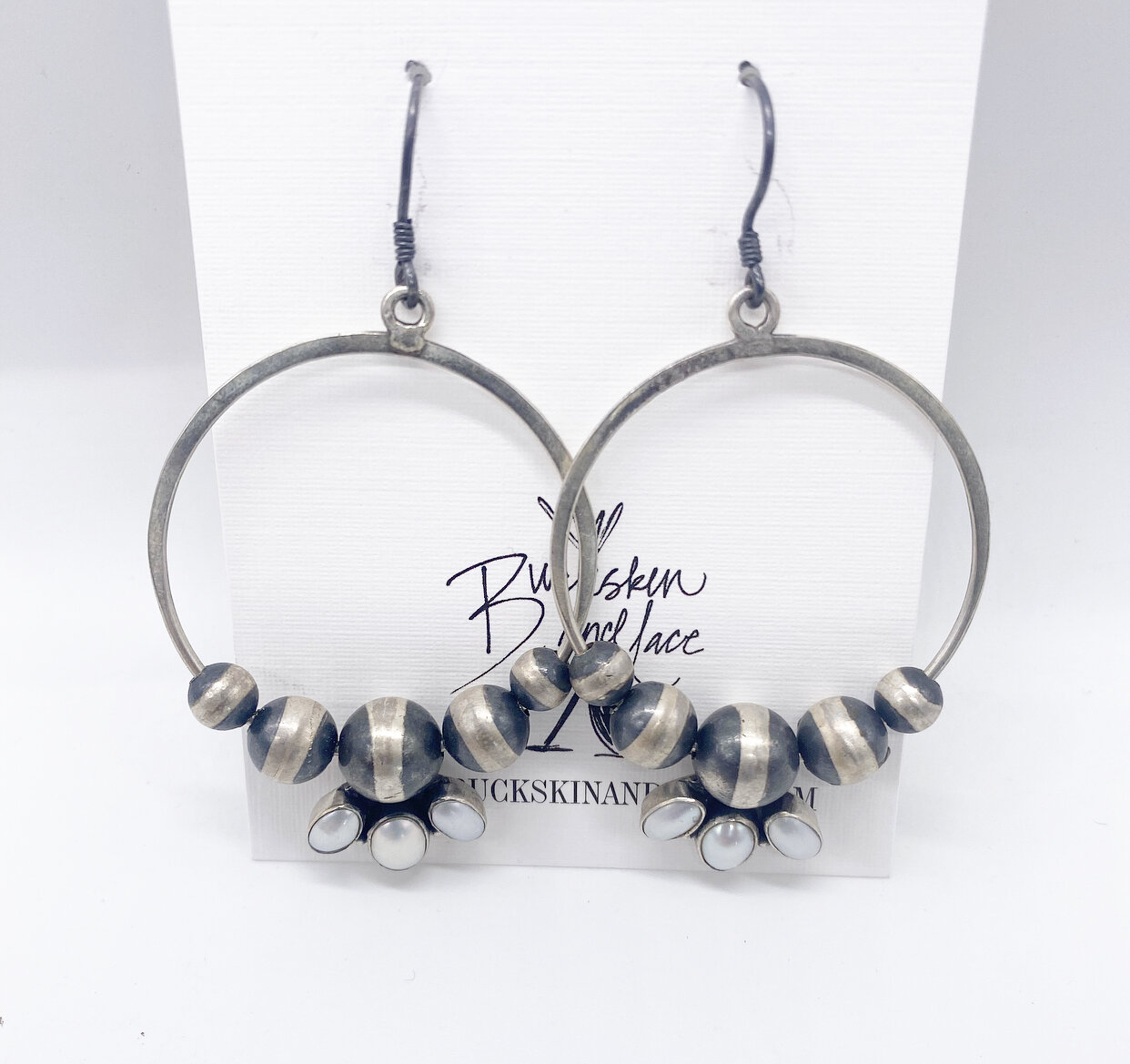 E06FB0EE-6512-4F26-99CE-01ABD4059B25