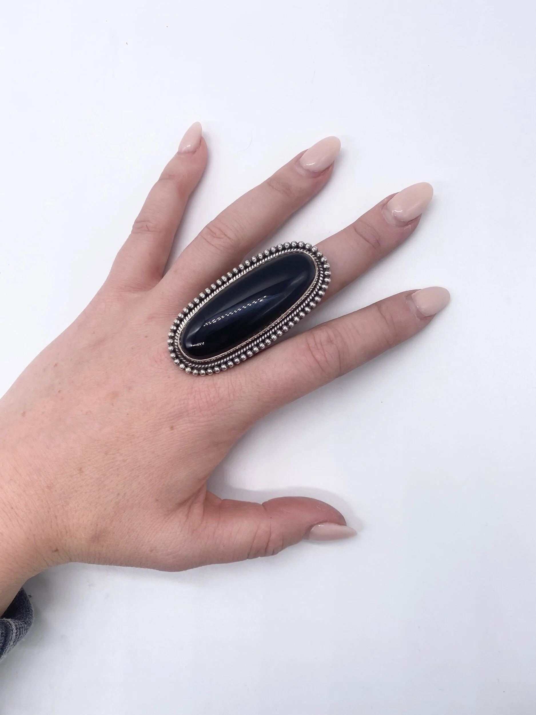 7CF6AE33-62E8-4904-9CEF-7C4FA6D2844B