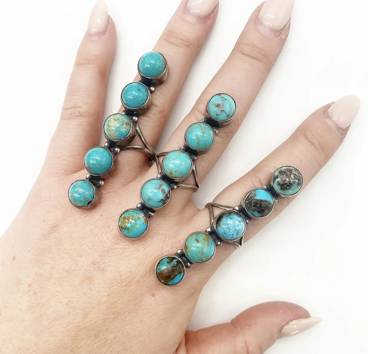 D6B55B81-3088-4B7A-B377-2CBA56F87B53