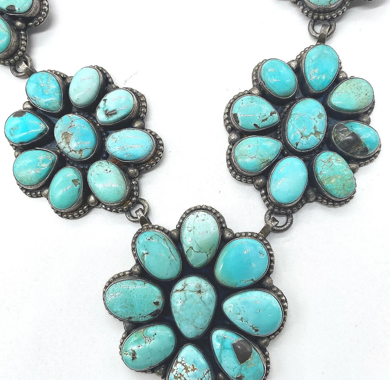 9D4D92F9-0DA7-4D90-8A6C-35CA692E21AE