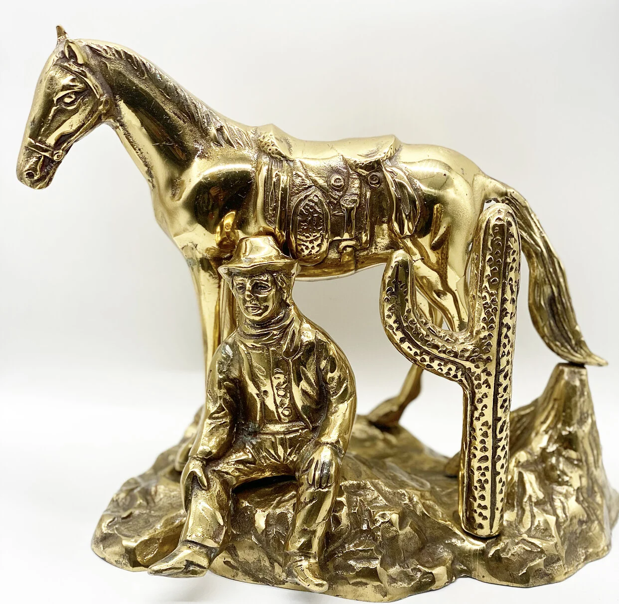 6B0A4D89-AE39-444E-B05E-C23030F01EE2