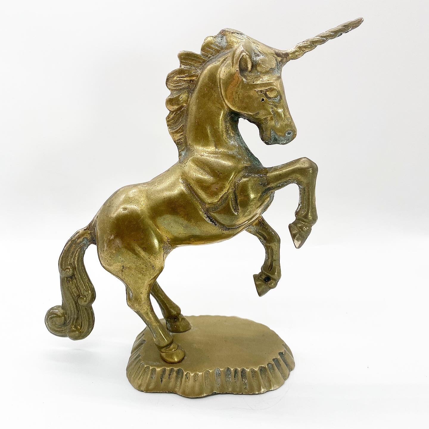 D0336CB2-BE6F-4B3A-9F88-75B1ECE05163