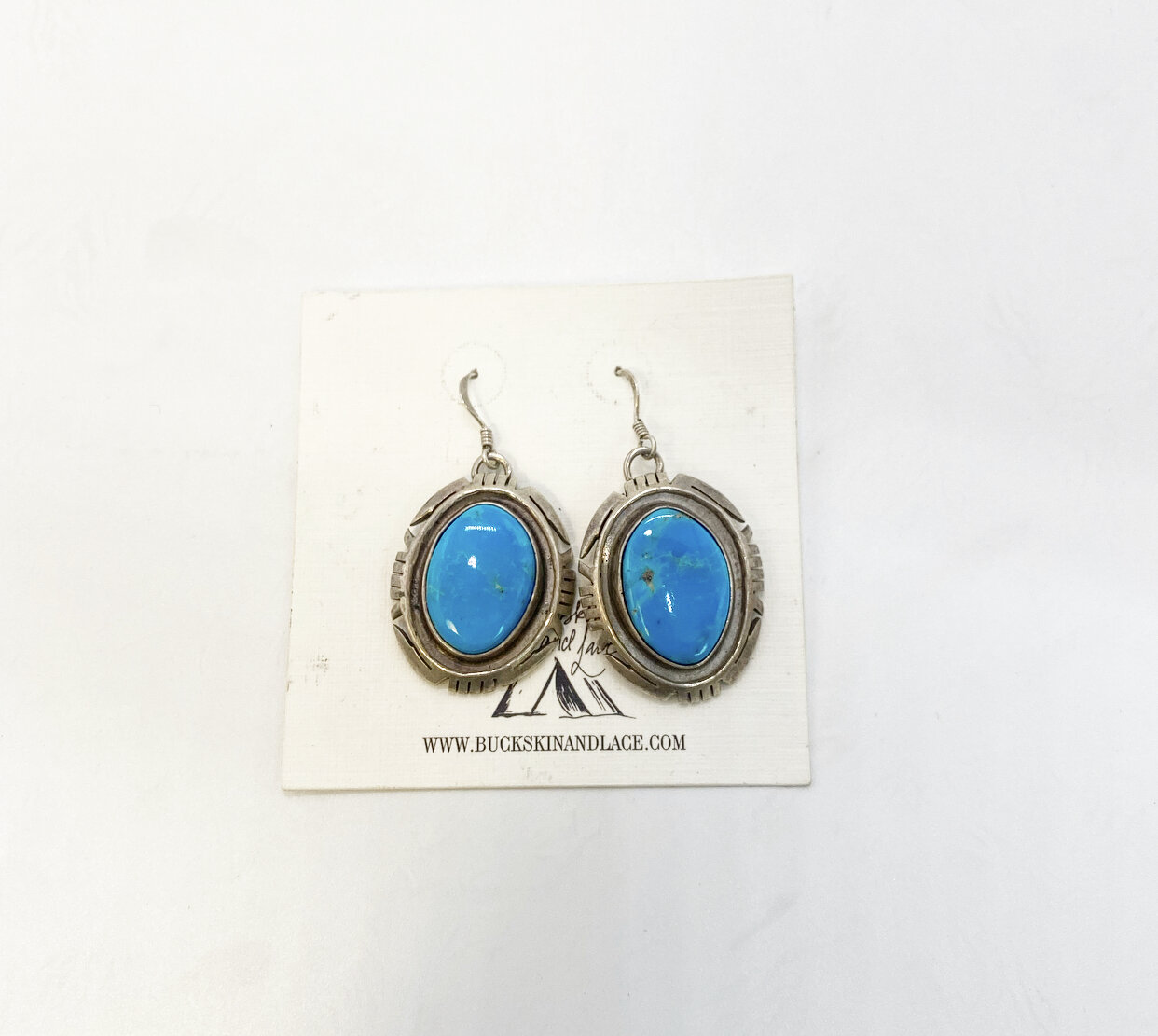 C0B9BAEA-723F-4B85-B059-5B5EDF08B168