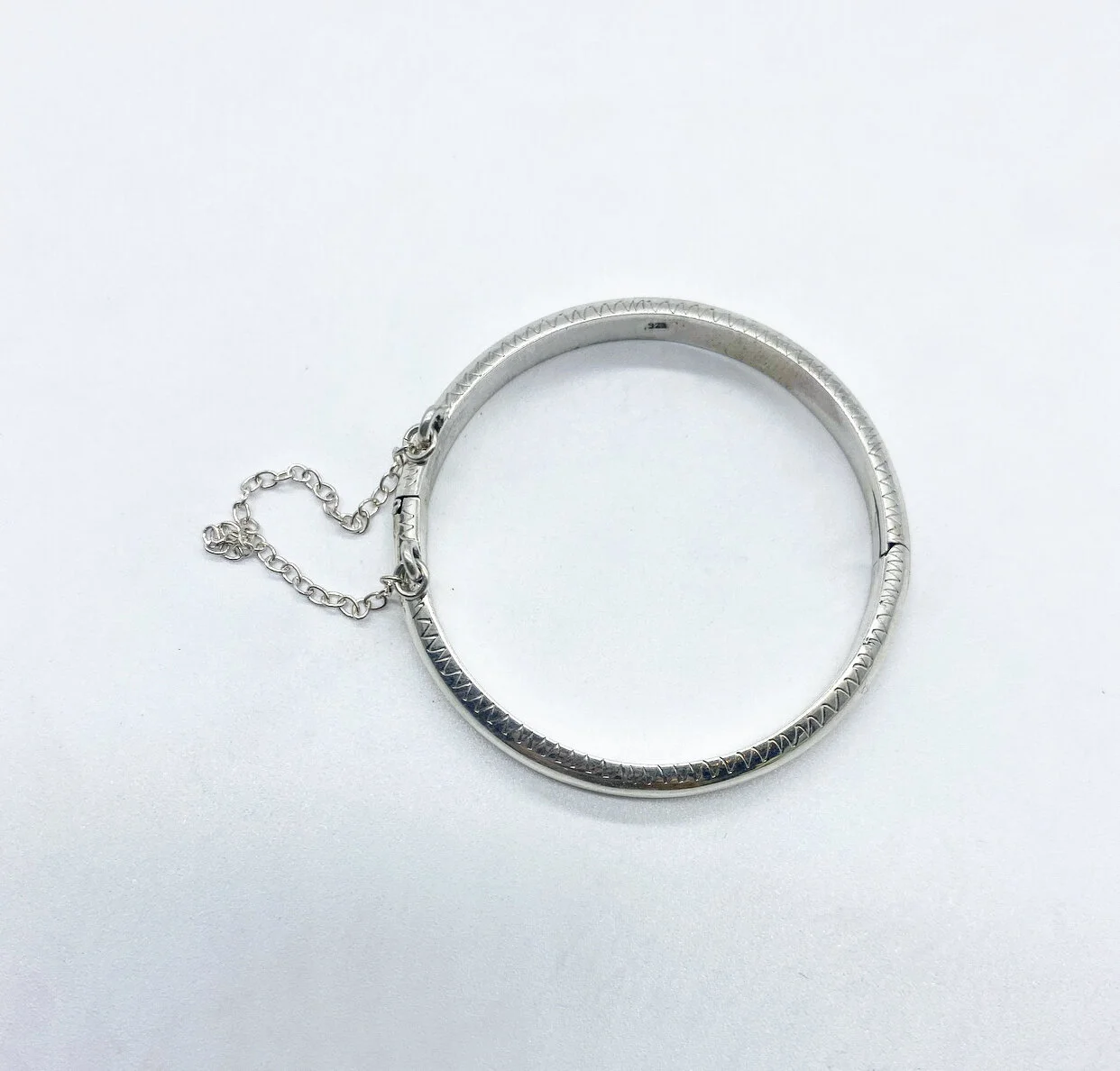 FD091A6C-0C22-4369-97E8-9D57A5D737CA