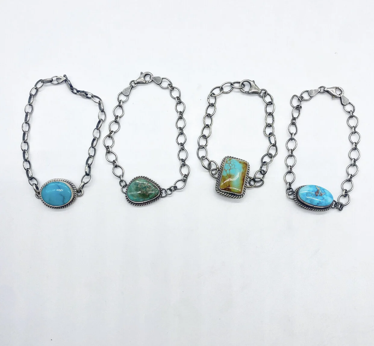 5E852B07-4198-46B8-97EE-2CC7848EE8CC