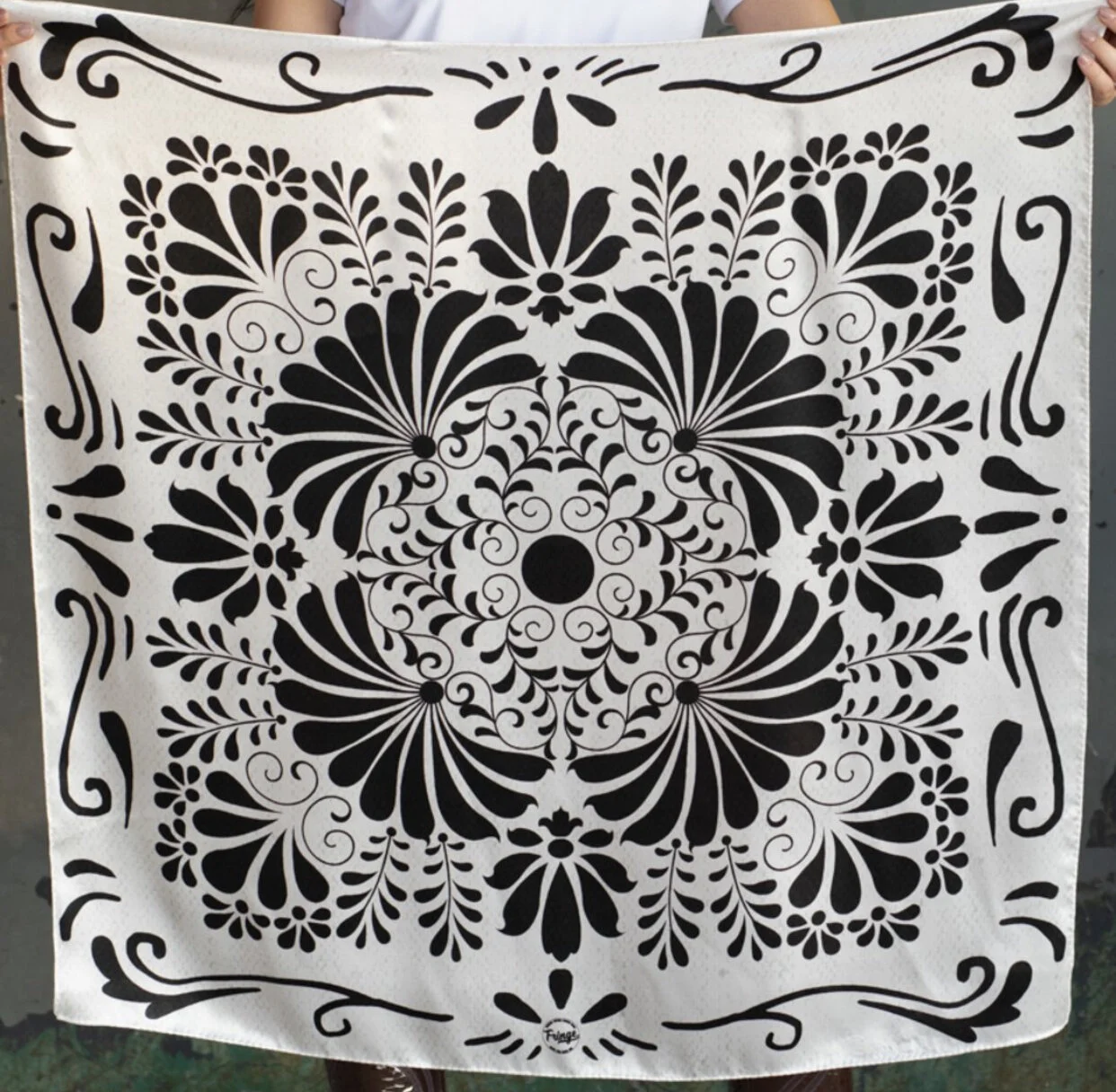 E2D69950-0D63-4D3D-A288-EAE6ED37AE0A