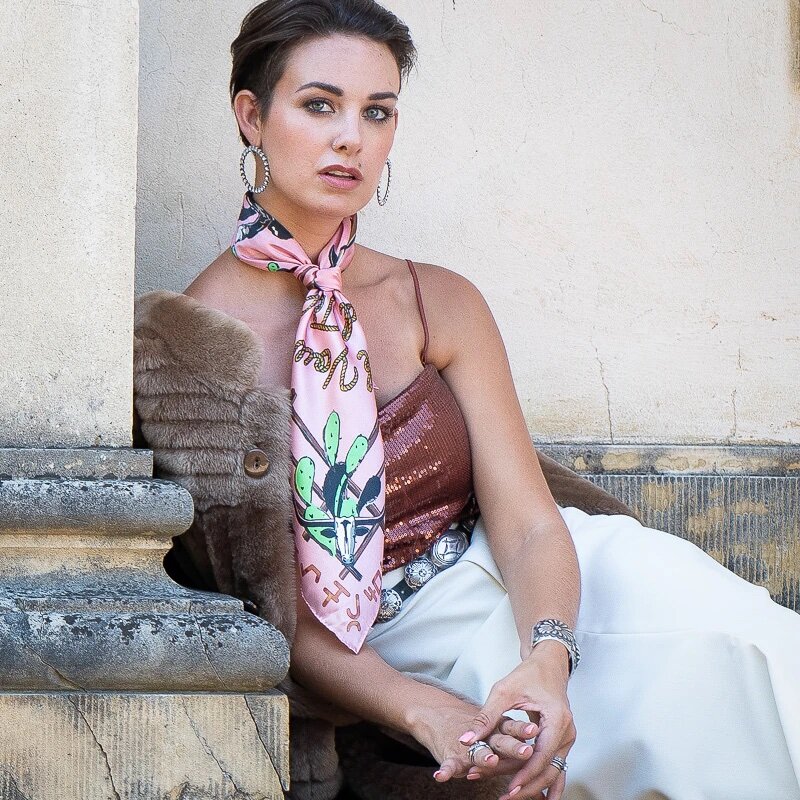 6E3B5710-568E-44AB-8C51-AF7C27CC95A0