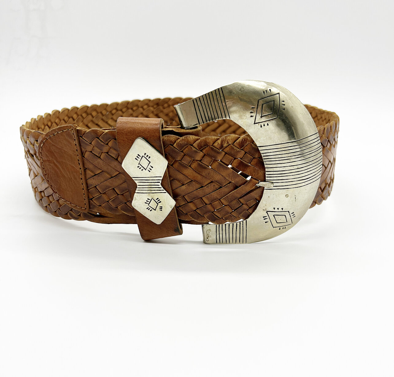 7D24F859-66FF-4FB7-A478-10B13C1B71E1