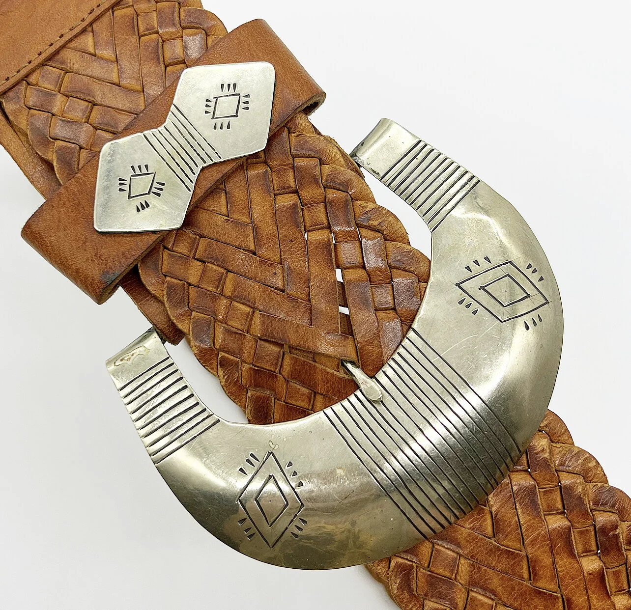 E989A704-199B-45F2-AD96-8B6FADC17C1F