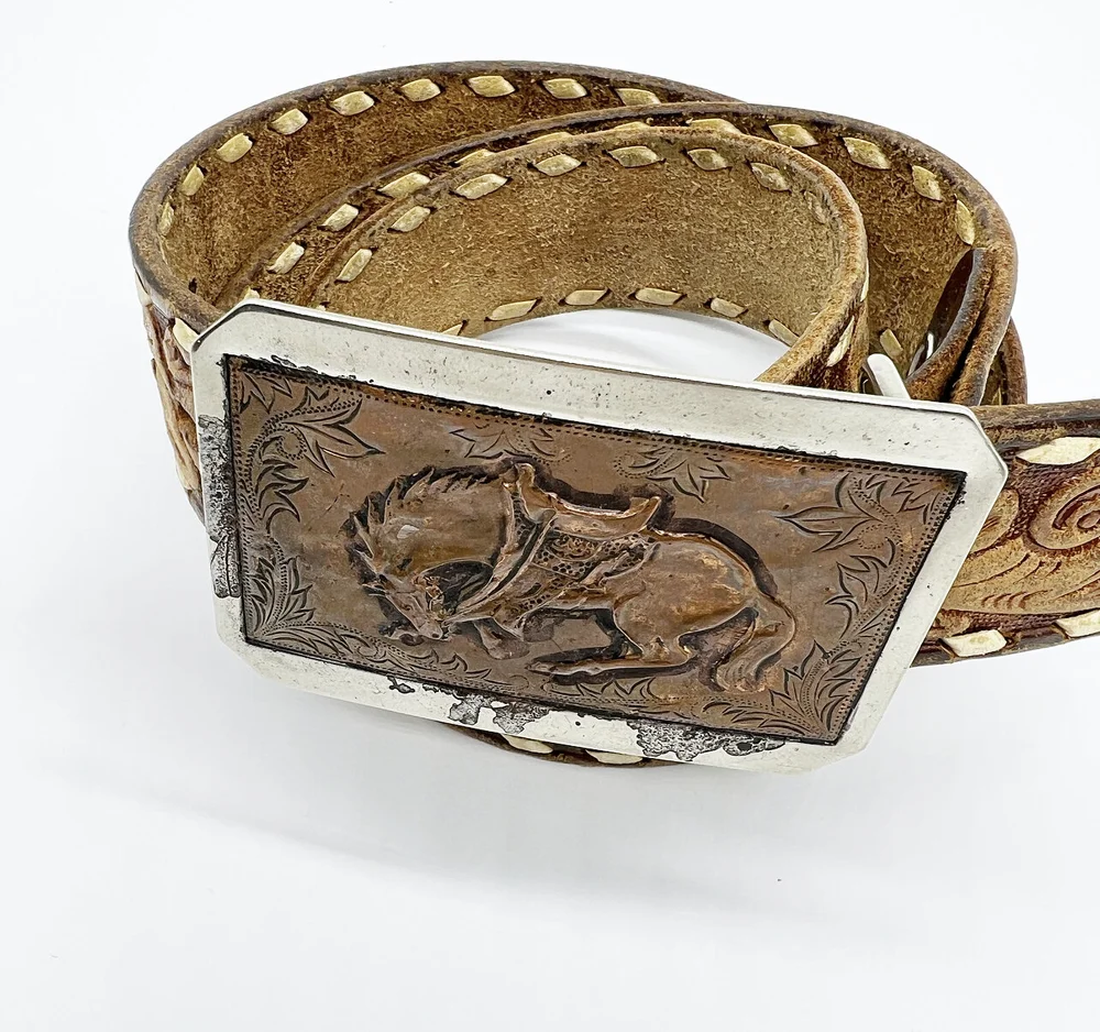 Vintage Bucking Horse Belt Buckle — Buckskin & Lace display picture 3
