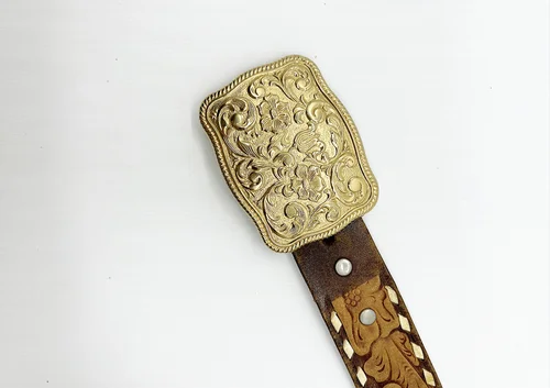 Vintage Gold Plated Belt Buckle — Buckskin & Lace display picture 1