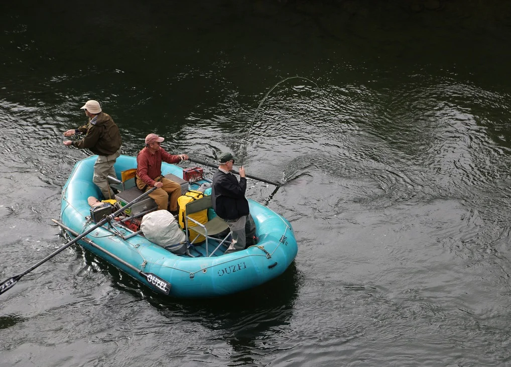 Guide Dave Prouty keeping the guys on the fish all day. Photo: Brian Montalbo