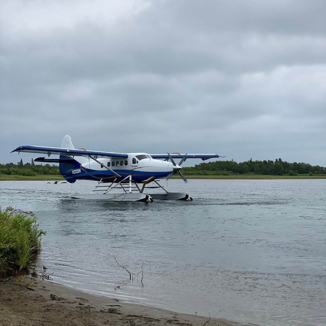 The scenic flights to and from the river are always a highlight of an Ouzel trip!  #alaskariverrafting  #ouzelexpeditions  #alagnakriver  #katmaiair