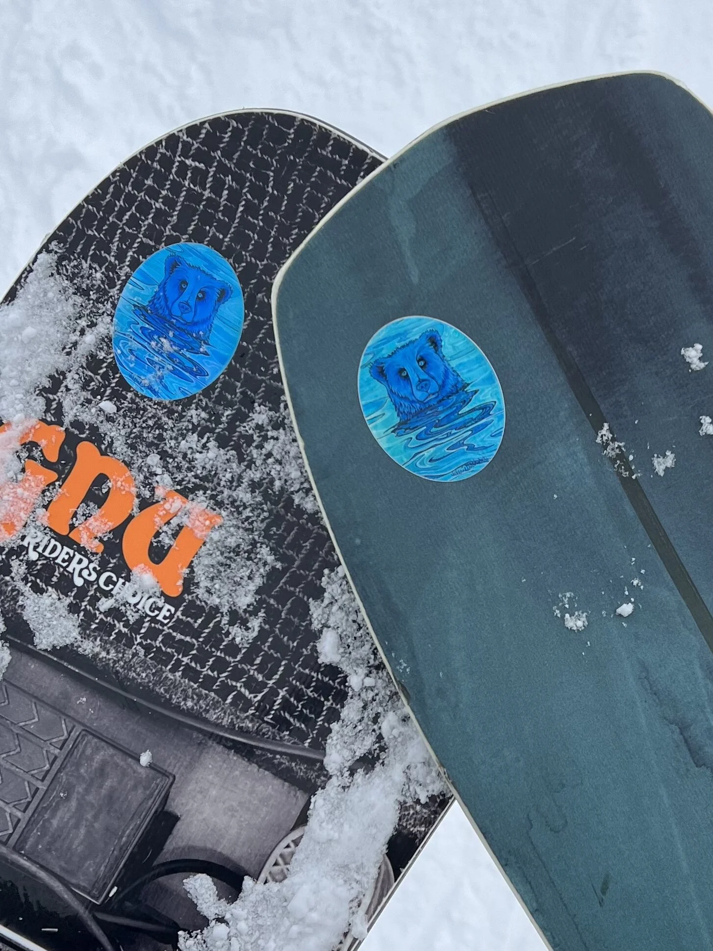 3EAA525A-E898-406C-945E-02BD3ADFF8BB